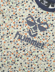 Hummel - hmlMADS AOP T-SHIRT S/S - short-sleeved t-shirts - desert sage - 2