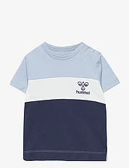 Hummel - hmlAZUR BLOCK T-SHIRT S/S - kortärmade t-shirts - celestial blue - 0