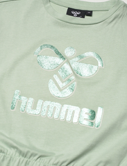 Hummel - hmlTWILIGHT DRESS S/S - silt green - 2