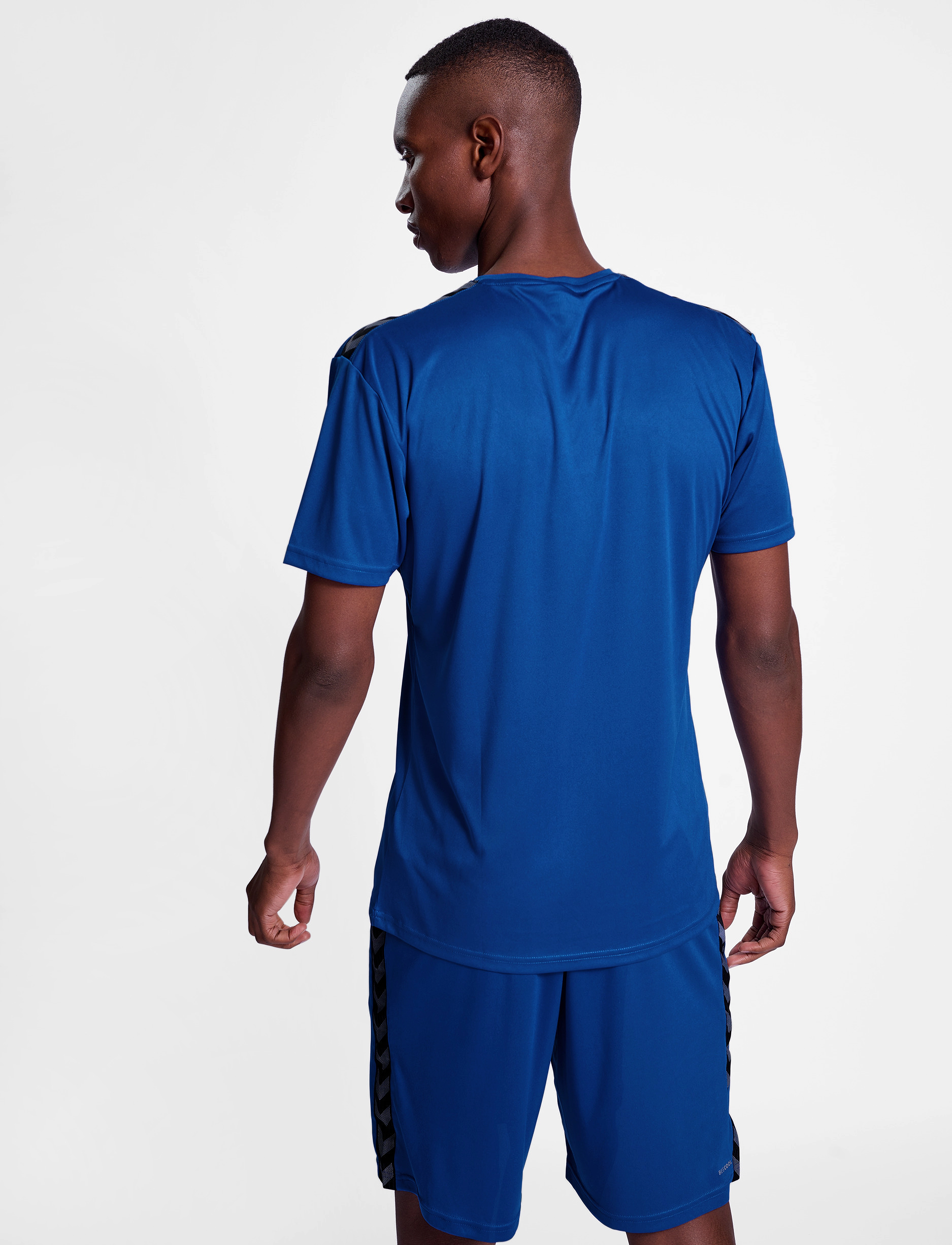 Hummel Hmlauthentic Pl Jersey S/S t-shirts herr – bild 3