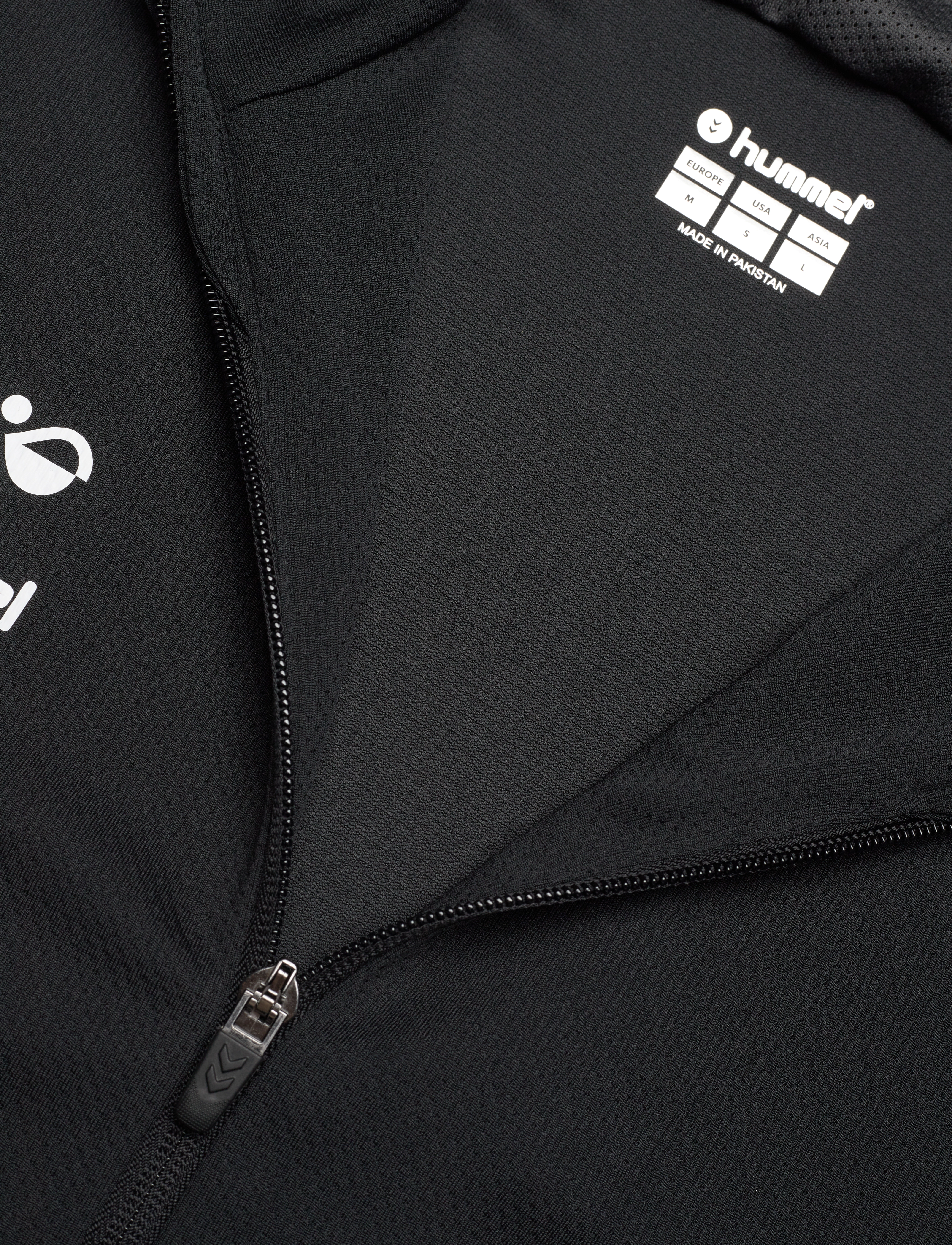Hummel - hmlAUTHENTIC PL ZIP HOODIE - hoodies - black - 4