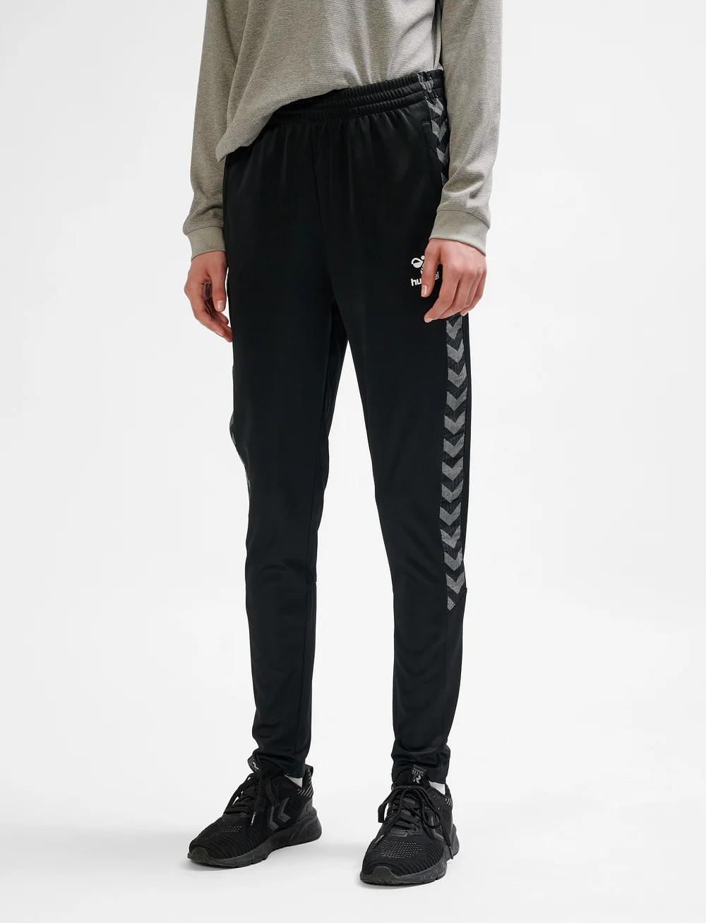 Hummel - hmlAUTHENTIC TRAINING PANTS WOMAN - joggingbukser - black - 5