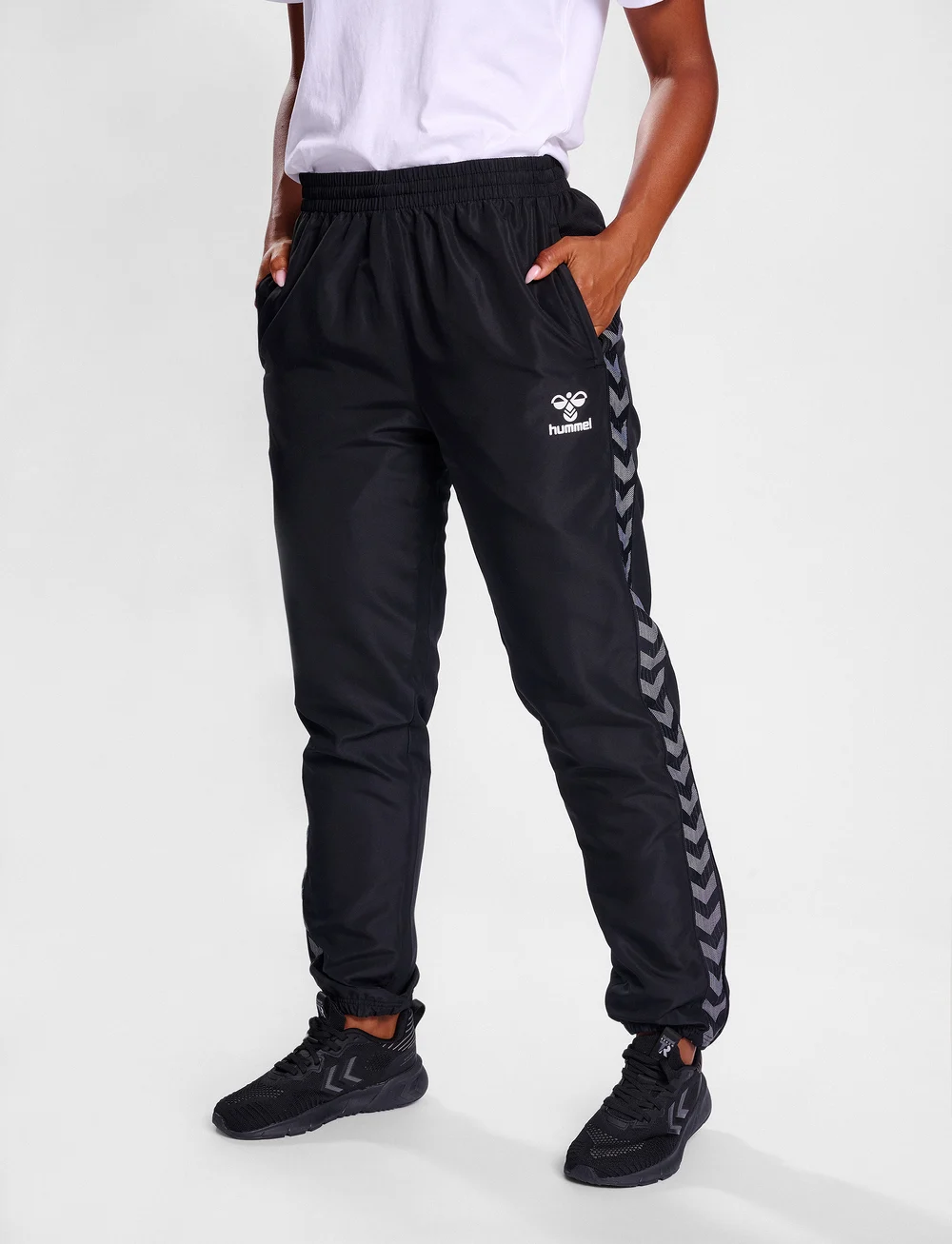 Hummel - hmlAUTHENTIC PL PANTS WOMAN - joggingbukser - black - 5