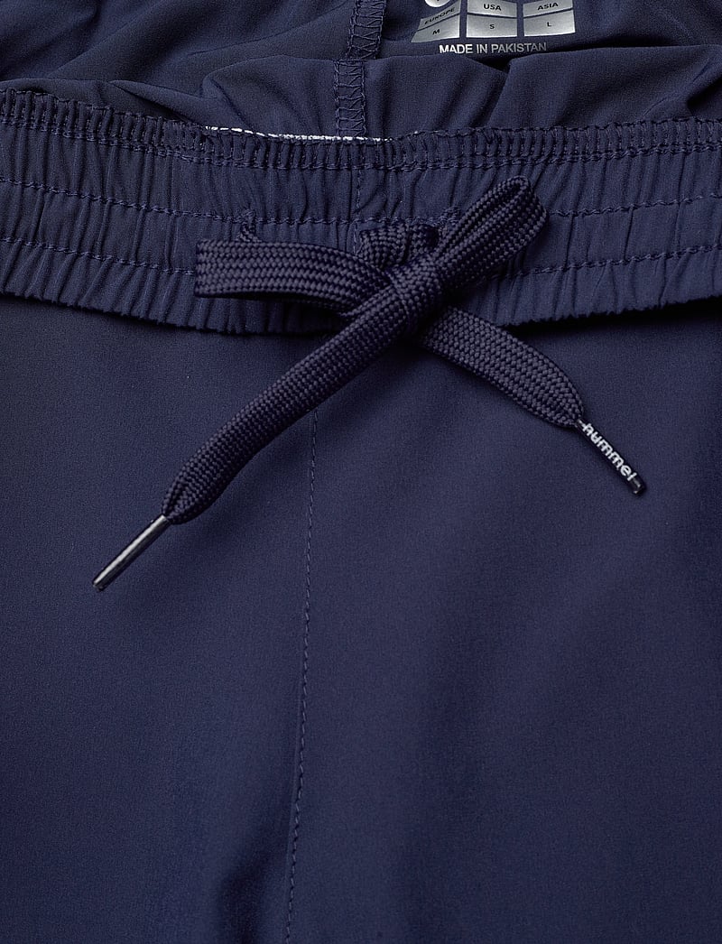 Hummel - hmlAUTHENTIC WOVEN SHORTS - lühikesed treeningpüksid - marine - 5