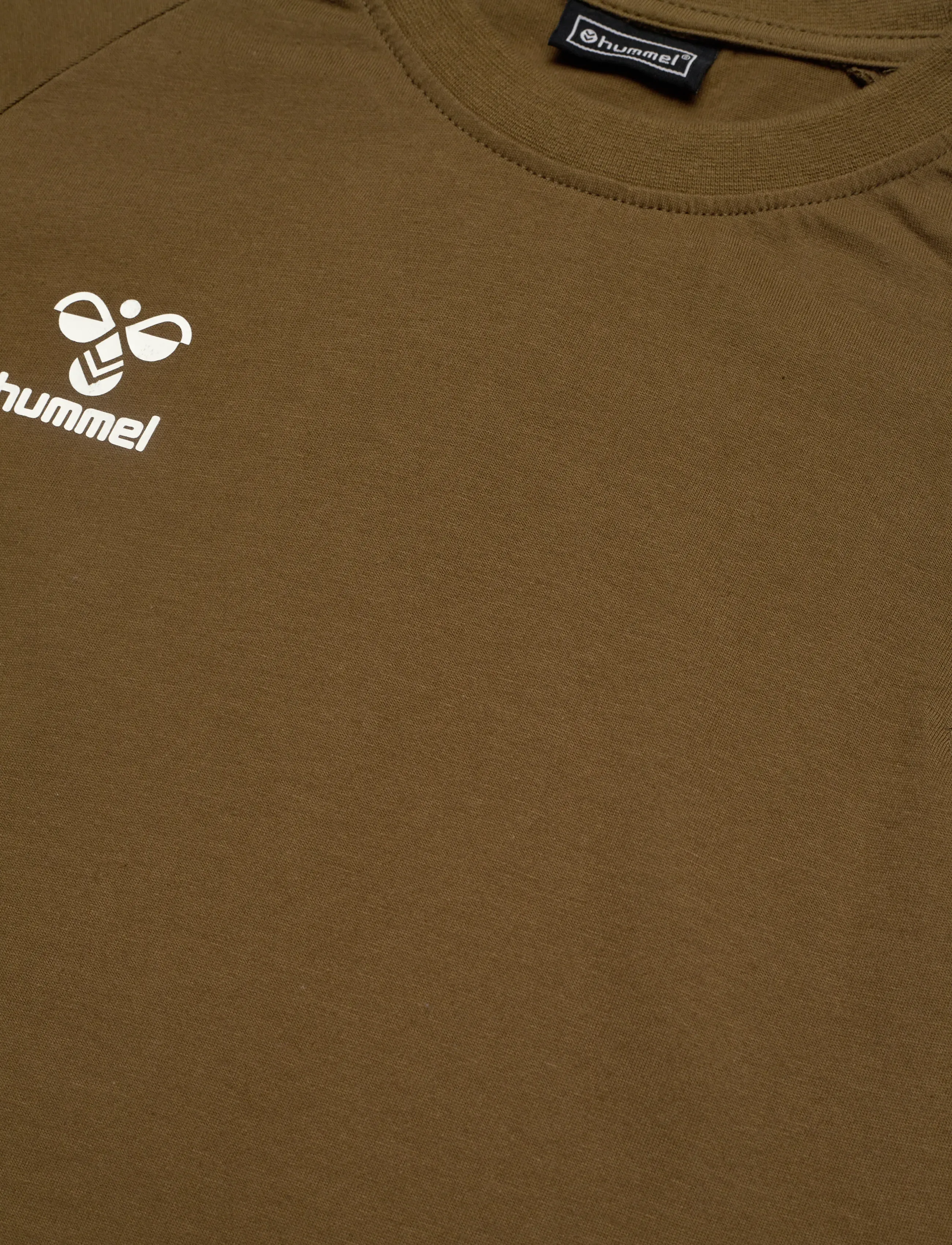 Hummel - hmlTRAVEL T-SHIRT S/S WOMAN - t-shirts - military olive - 2