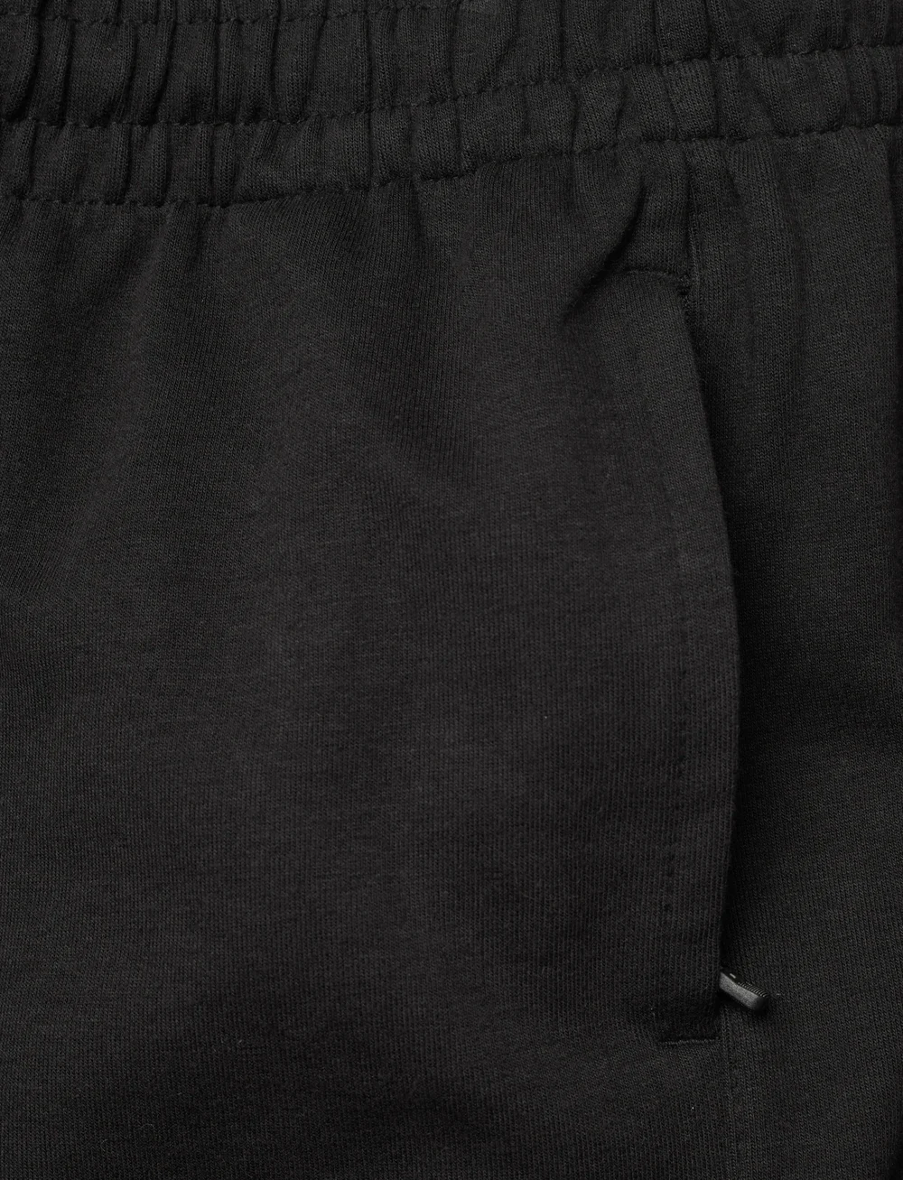 Hummel - hmlTRAVEL SHORTS WOMAN - püksid - black - 4