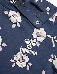 Hummel - hmlBLOOM SWEATSHIRT - sweatshirts & hoodies - dark denim - 2