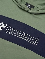 Hummel - hmlATLAS HOODIE - sweatshirts & hættetrøjer - hedge green - 2