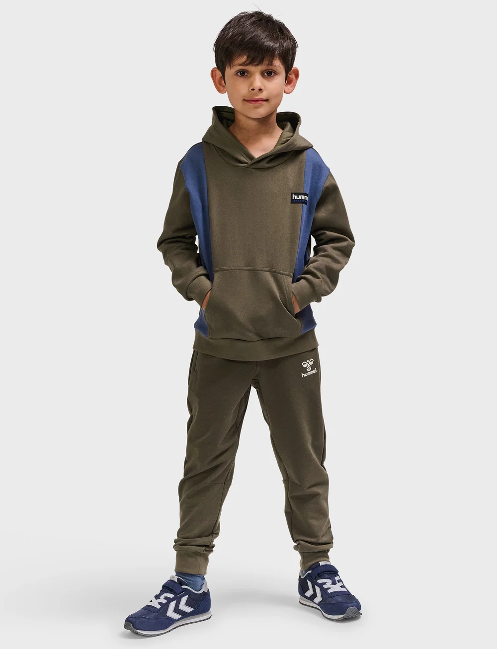 Hummel - hmlALLTON HOODIE - hettupeysur - major brown - 0