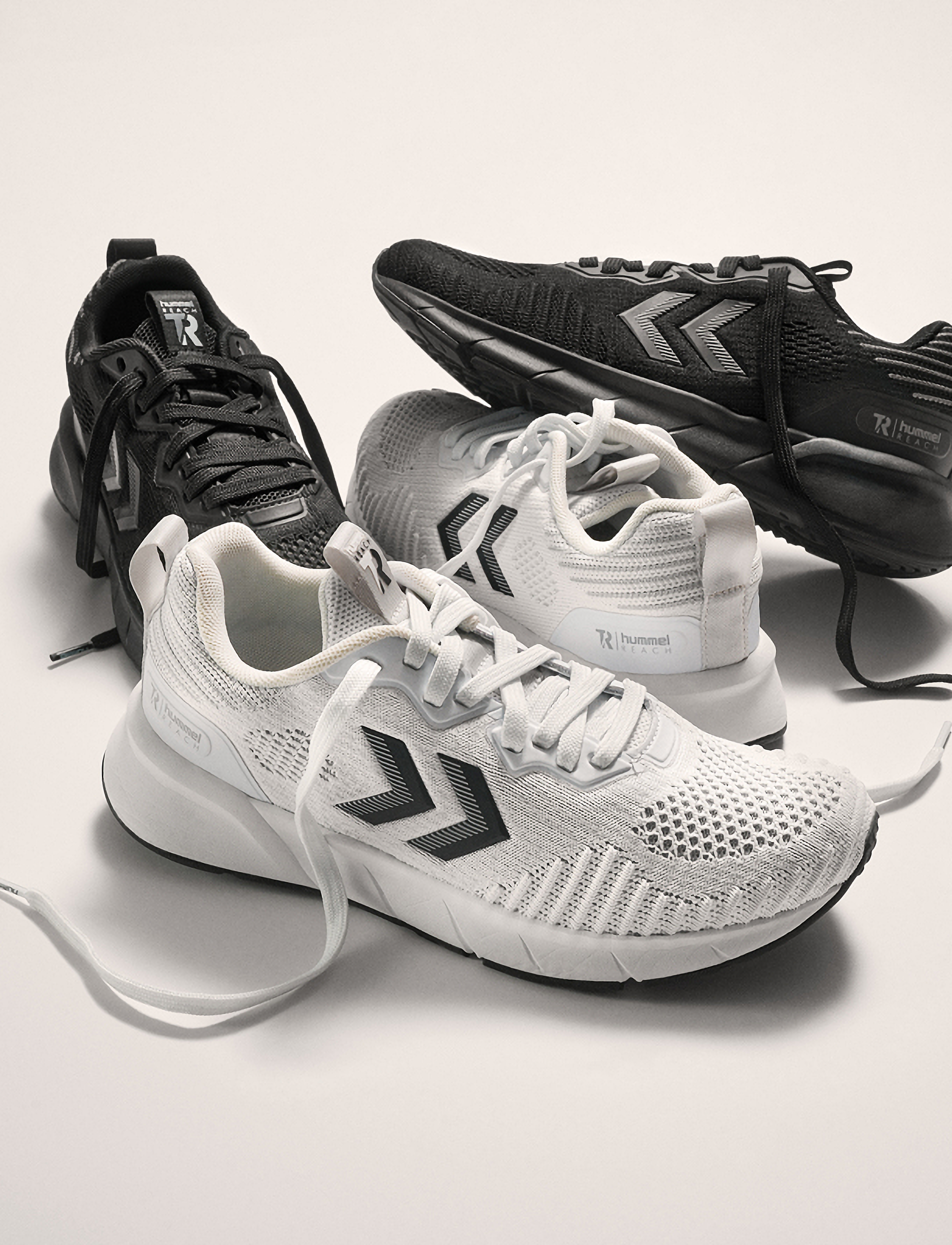 hu225210_cwhite_11.webp?