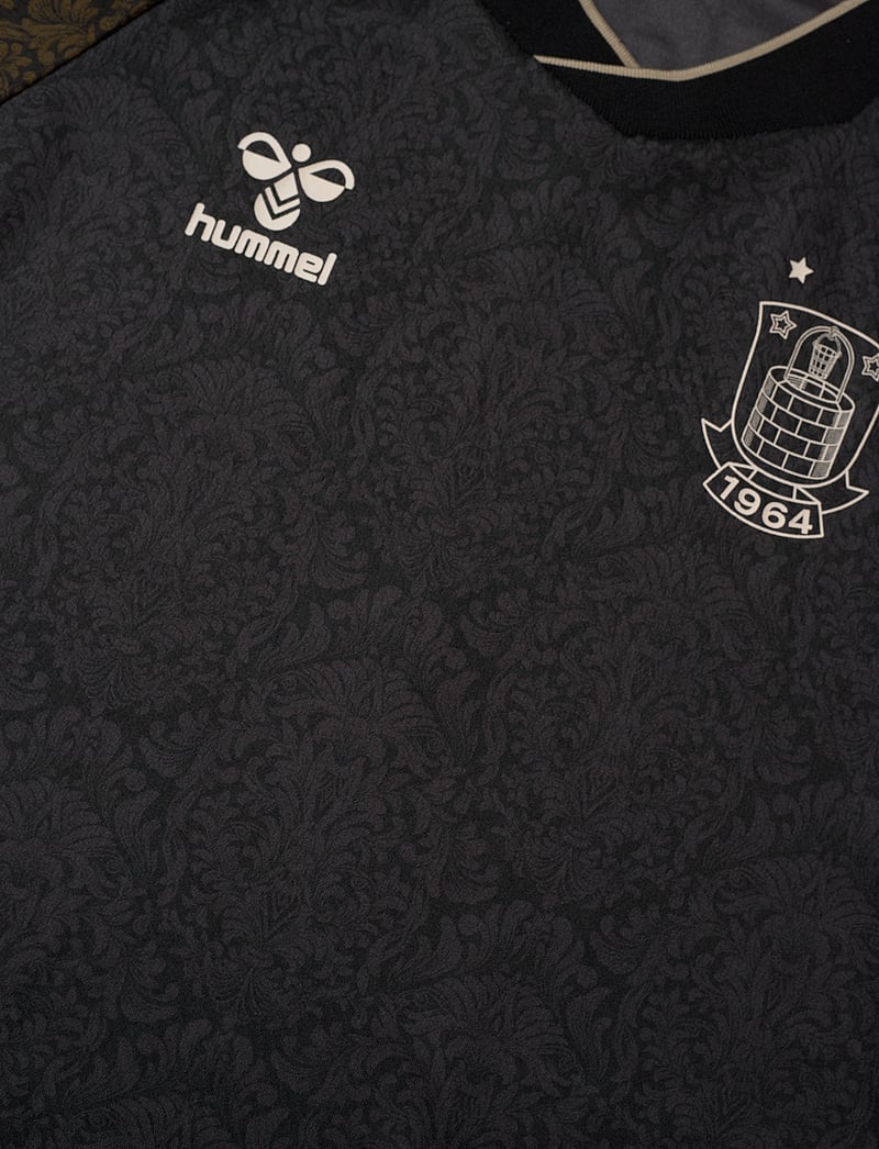 Hummel - BIF 24/25 THIRD JERSEY S/S KIDS - sportoberteile - caviar/fir green - 4