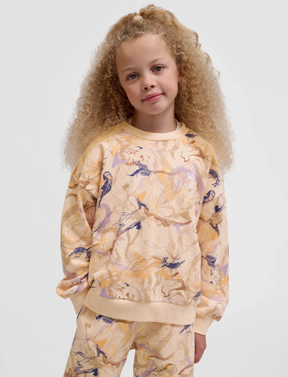 Hummel - hmlSWIRLY SWEATSHIRT - sweatshirts - bisque - 2