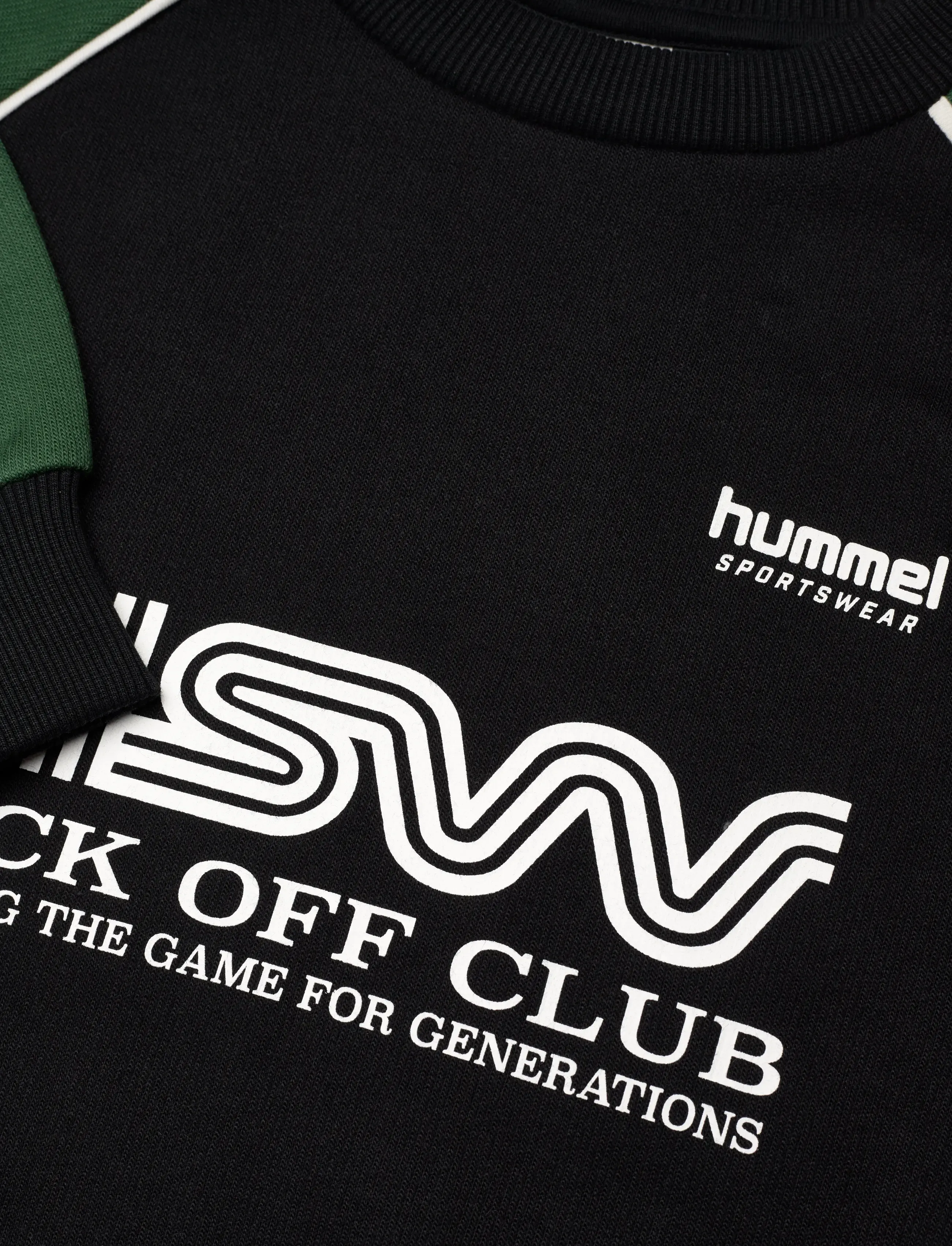 Hummel - hmlJR OVERSIZED CREW HSW - sweatshirts & hættetrøjer - dark green - 2