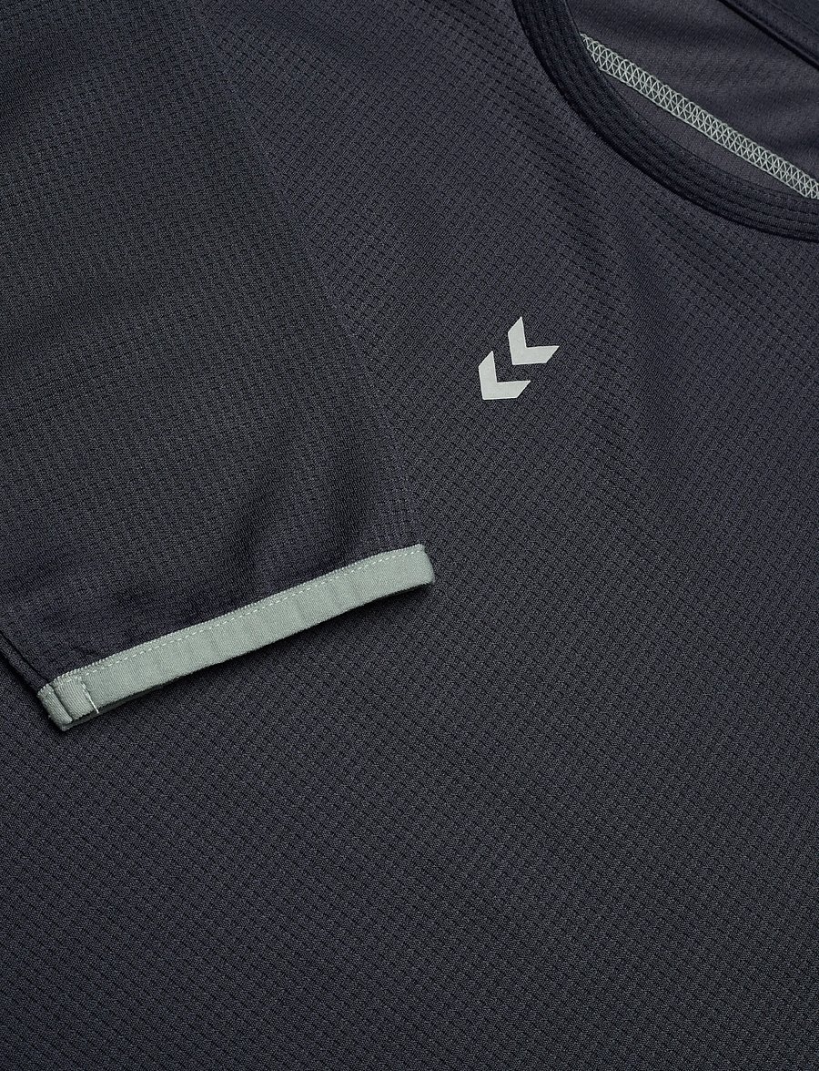 Hummel - hmlPULSE PERFORMANCE MIDLAYER - langærmede t-shirts - ebony - 2
