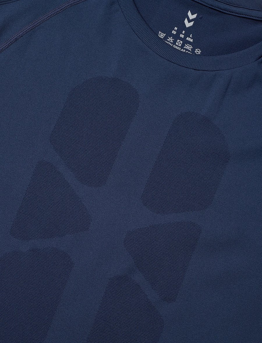 Hummel - hmlHIIT SEAMLESS T-SHIRT S/S - t-shirts - dress blues - 2
