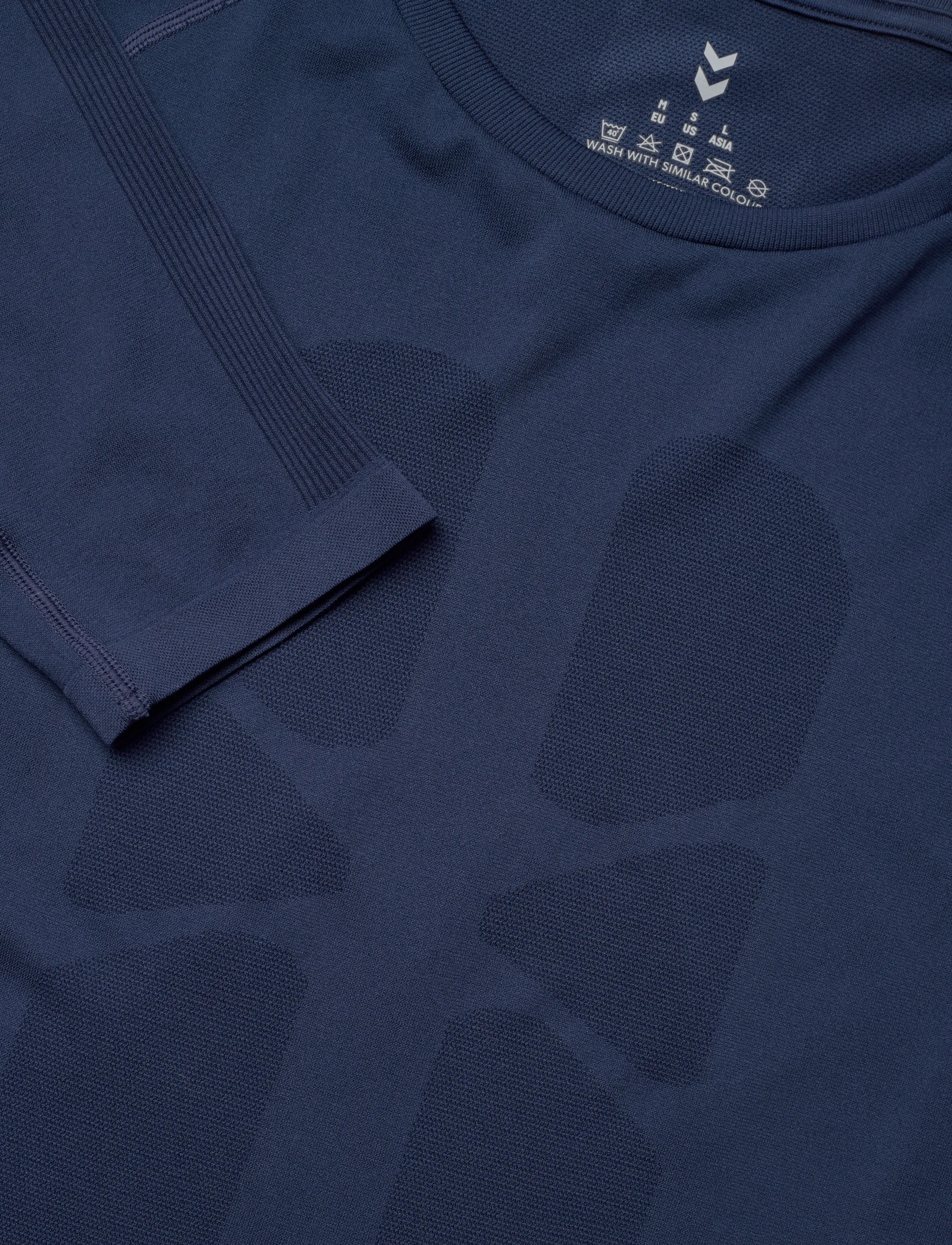 Hummel - hmlHIIT SEAMLESS T-SHIRT L/S - langarmshirts - dress blues - 2