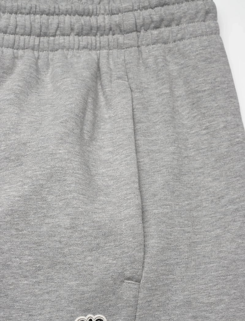 Hummel - hmlLOOSE SWEATPANT BEE - joggingbukser - grey melange - 2