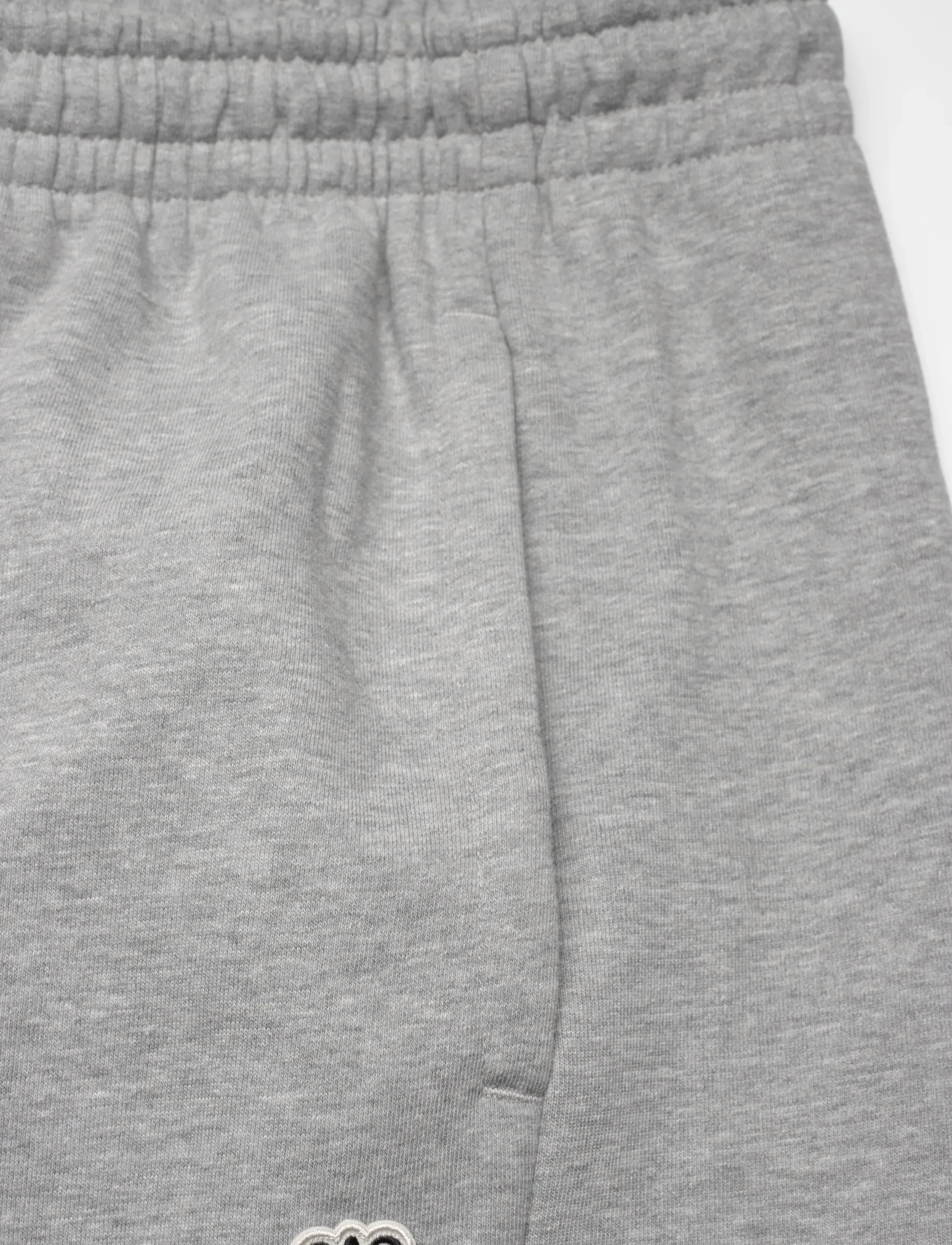Hummel - hmlLOOSE SWEATPANT BEE - trainingshosen - grey melange - 2