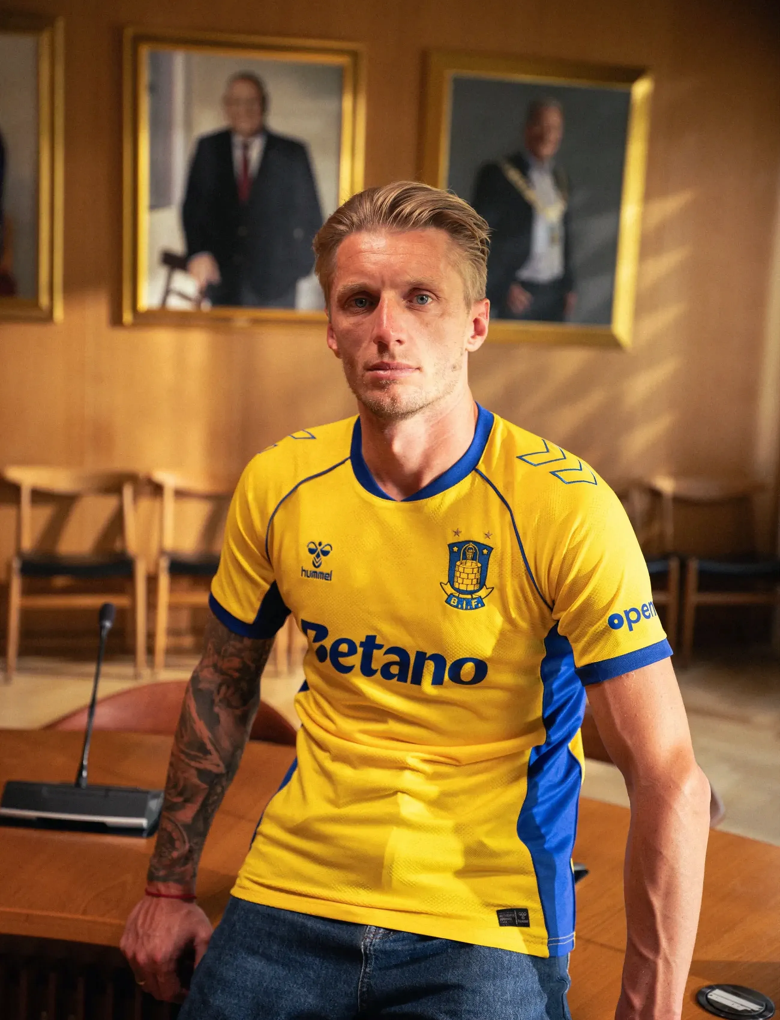Hummel Brøndby If 25/26 Home Jersey S/S matchjerseys herr – bild 2