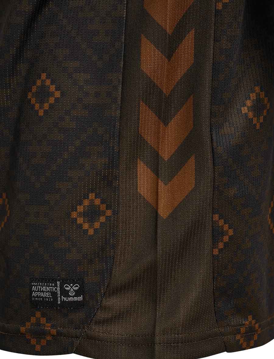 Hummel - BIF 25/26 THIRD JERSEY L/S KIDS - spordisärgid - brown - 4