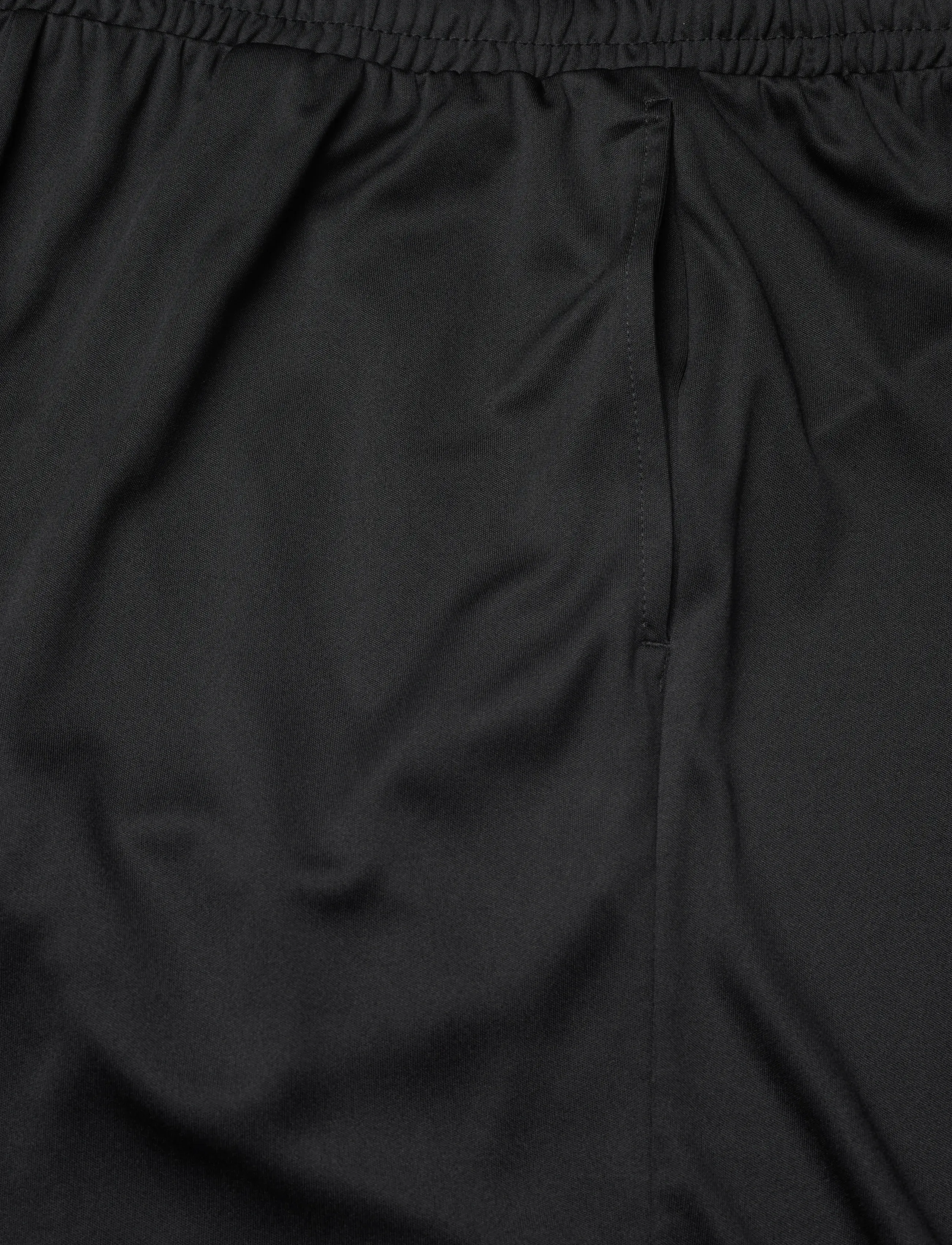 Hummel - hmlPULSE TRAINING SHORTS - madalaimad hinnad - black - 2