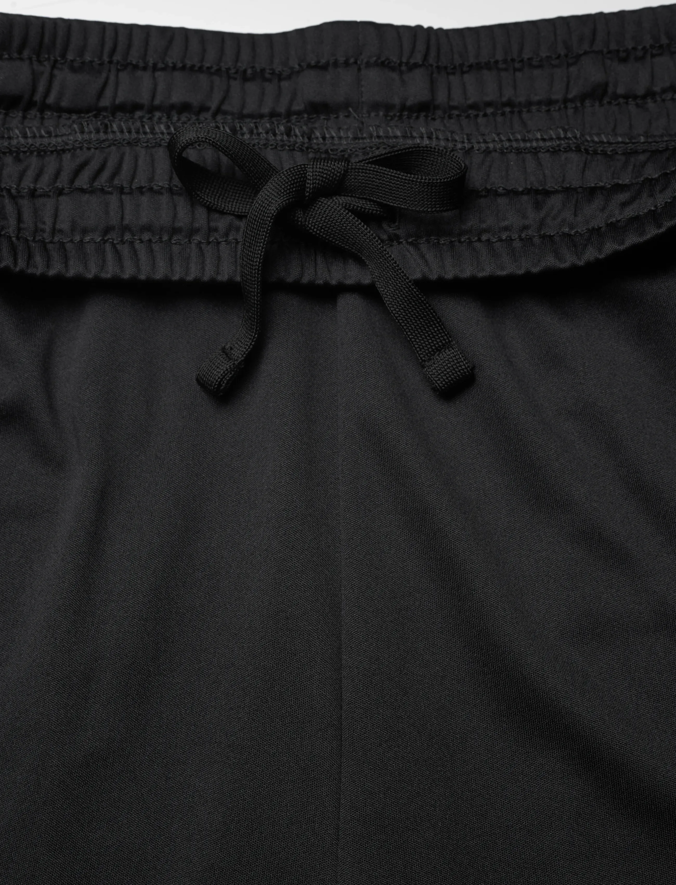 Hummel - hmlPULSE TRAINING SHORTS - madalaimad hinnad - black - 3