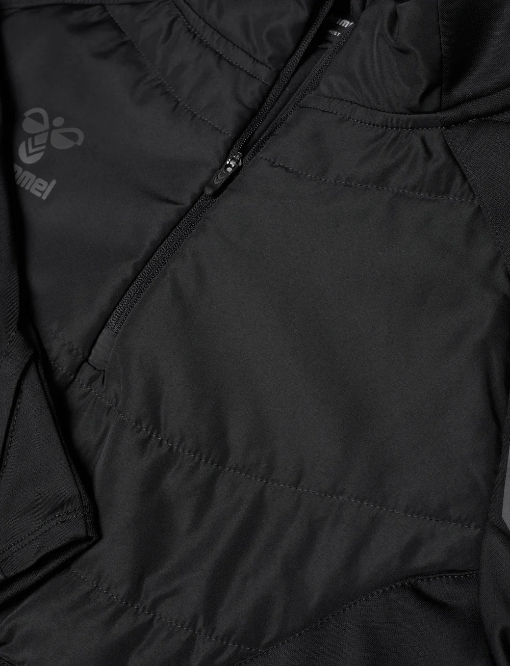Hummel - hmlBTC WINTER TRAINING HALF ZIP - sports jackets - black - 2