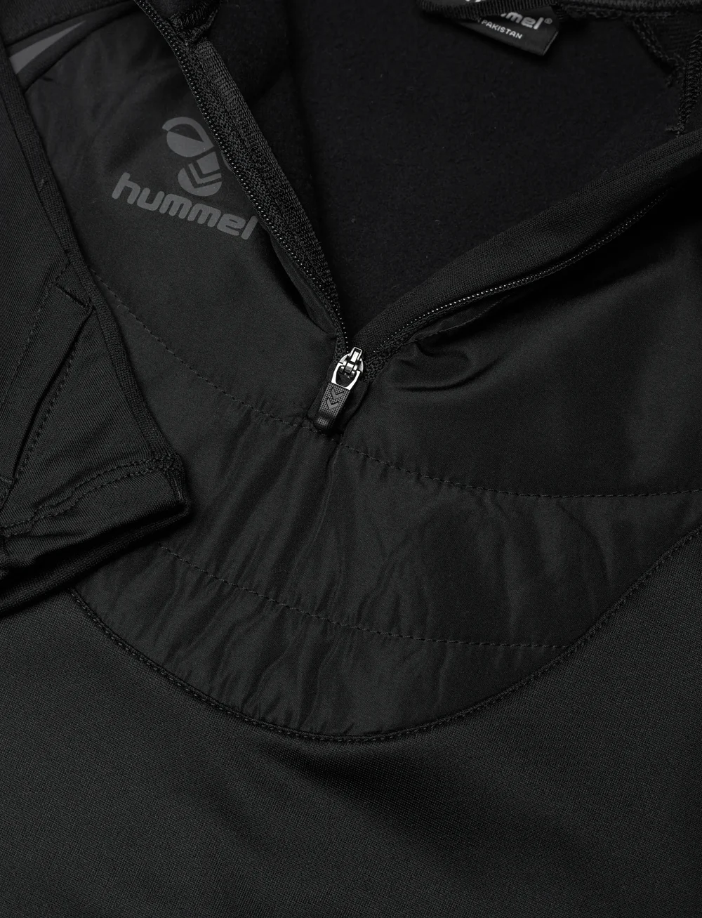 Hummel - hmlBTC WINTER TRAINING HALF ZIP KID - sporttoppar - black - 2