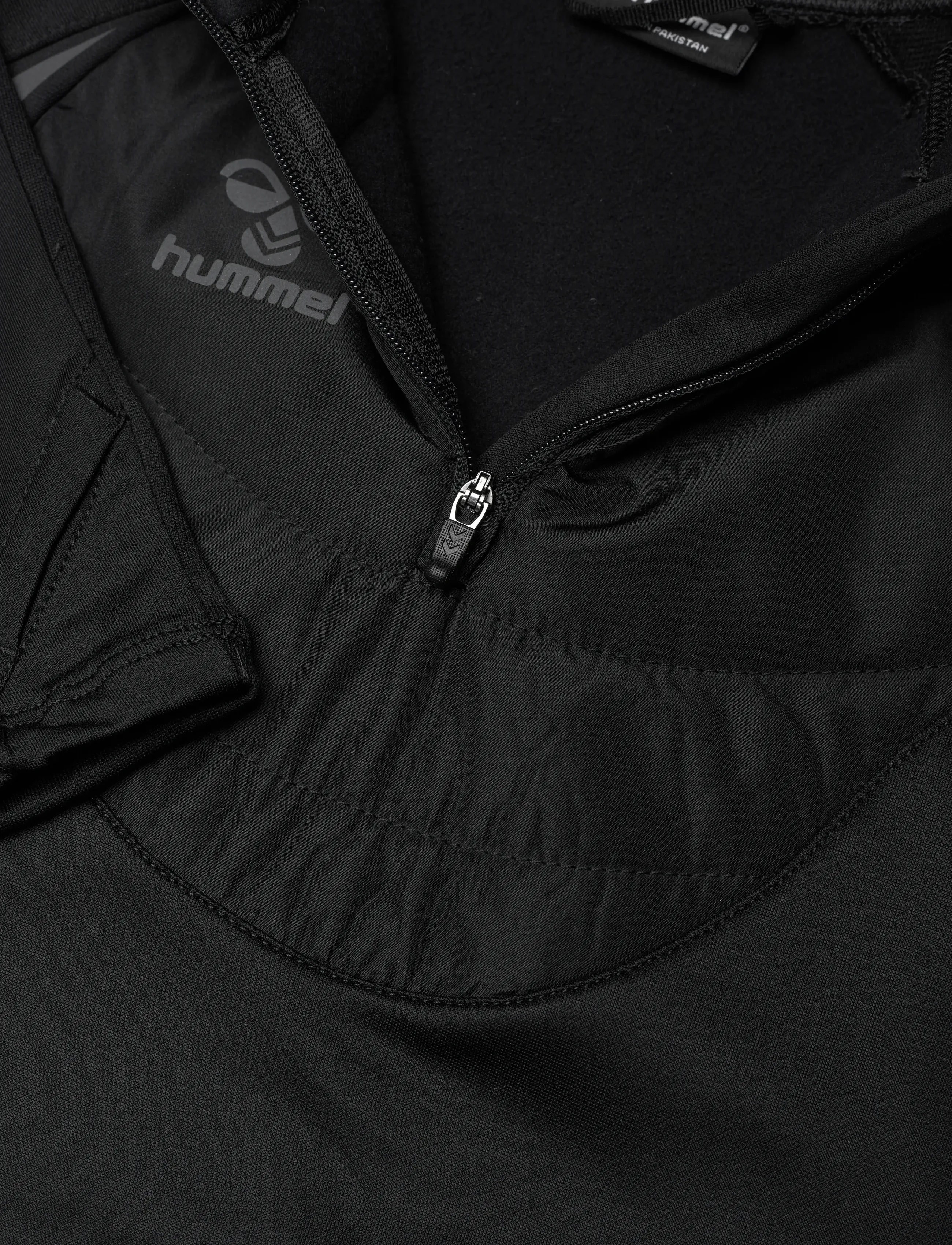 Hummel - hmlBTC WINTER TRAINING HALF ZIP KID - black - 2