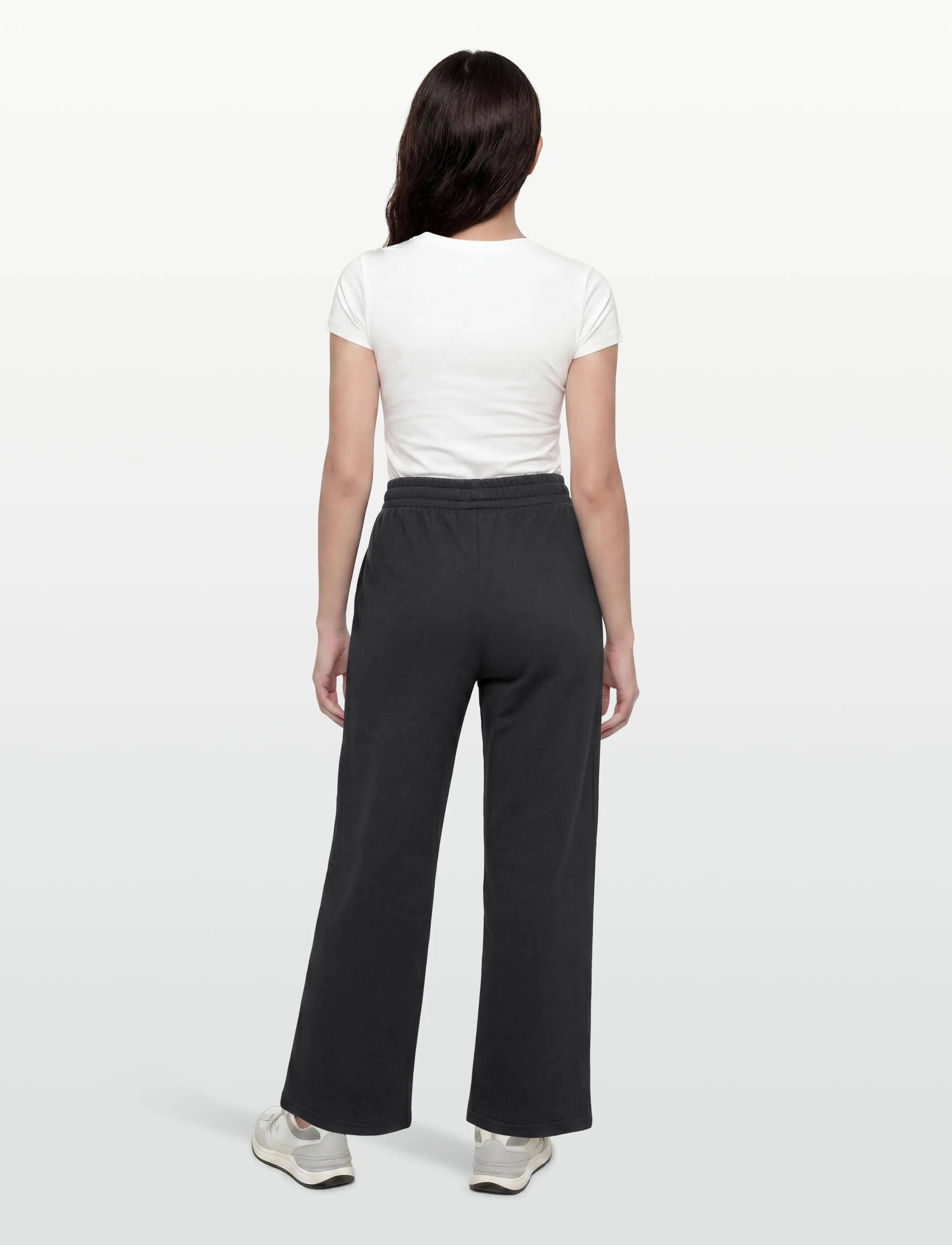 Hummel - hmlPULSE WIDE W SWEAT PANTS - najniższe ceny - black - 4