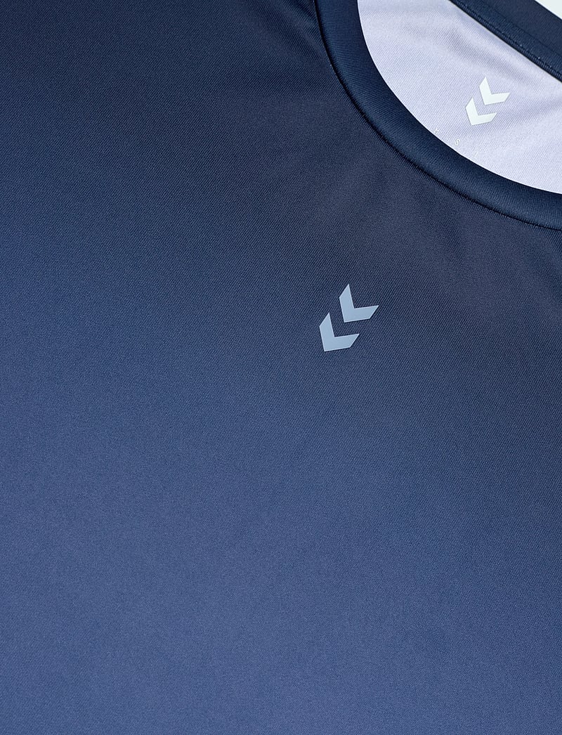 Hummel - hmlPULSE GRADIENT T-SHIRT S/S - t-shirts - dress blues - 2