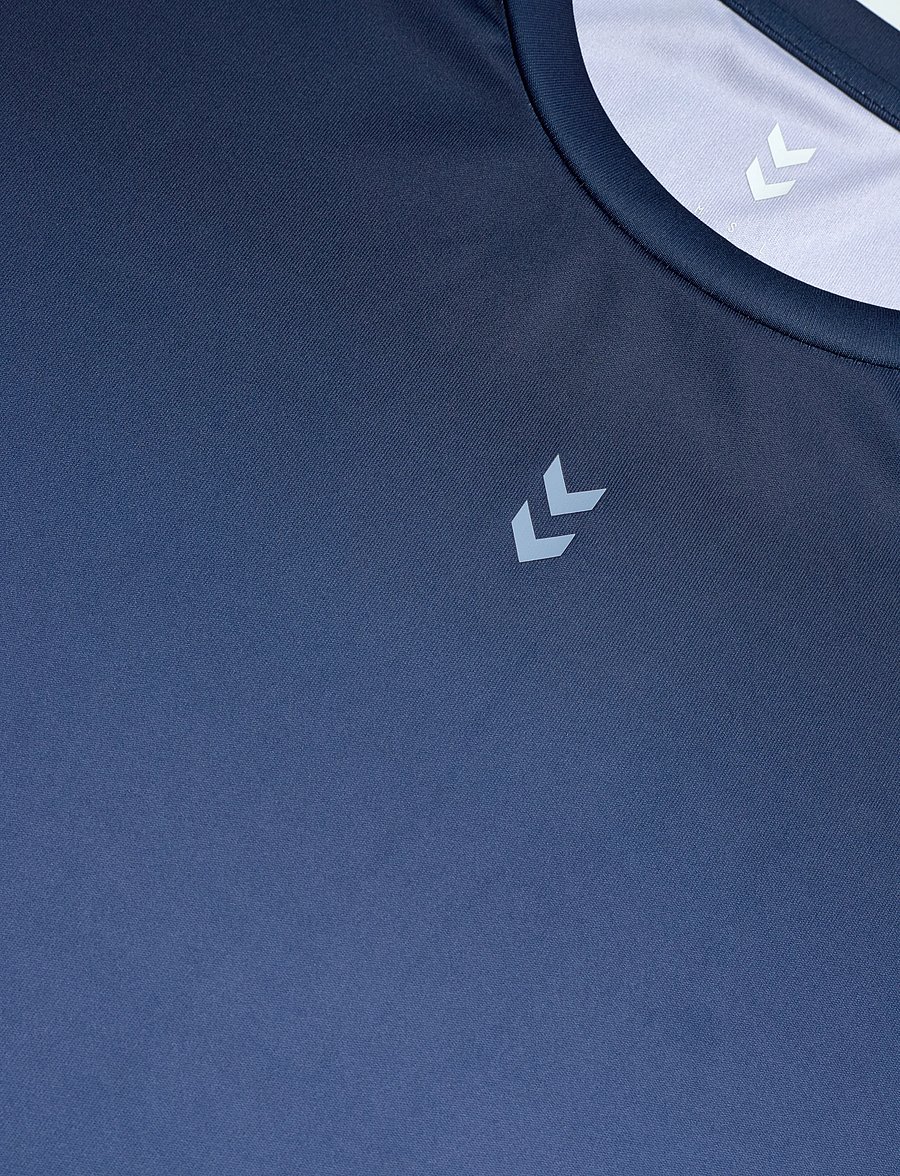 Hummel - hmlPULSE GRADIENT T-SHIRT S/S - t-shirts - dress blues - 2