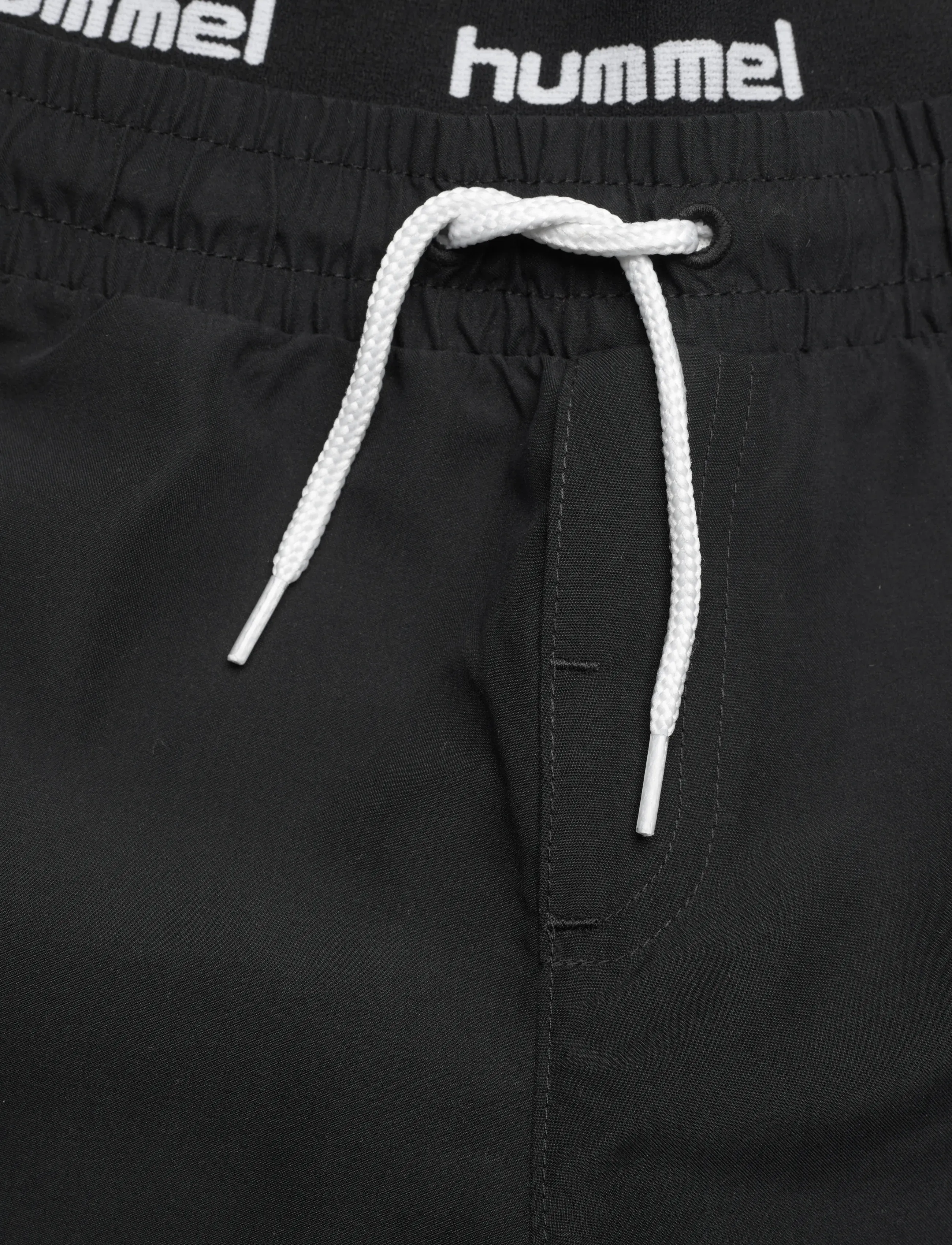 Hummel - hmlJR REG LONG BOARD SHORTS - sport-shorts - black - 4