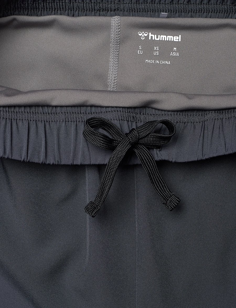 Hummel - hmlHIIT INTENSITY W 2 IN 1 SHORTS - lühikesed treeningpüksid - ebony - 3