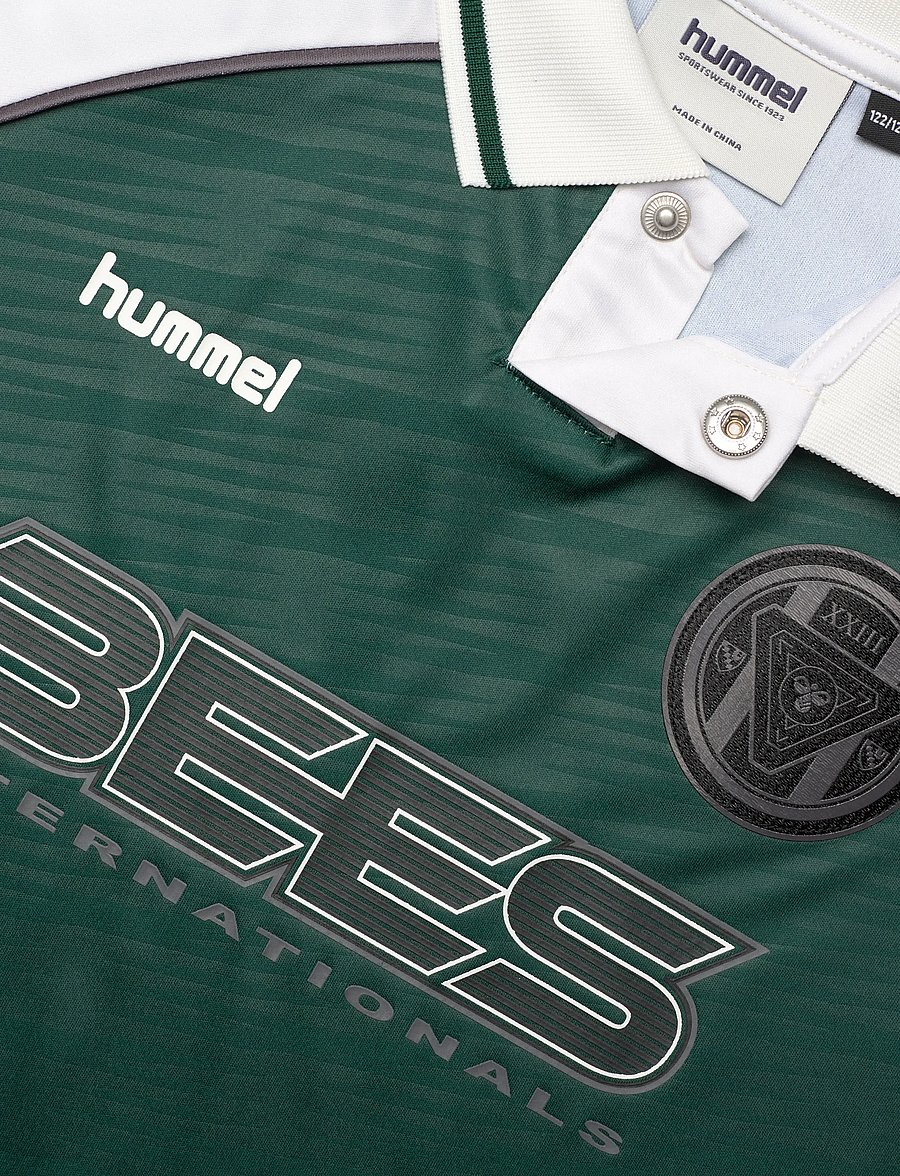 Hummel - hmlJR LOOSE TIGER SOCCER JERSEY S/S - sporttoppar - june bug - 2