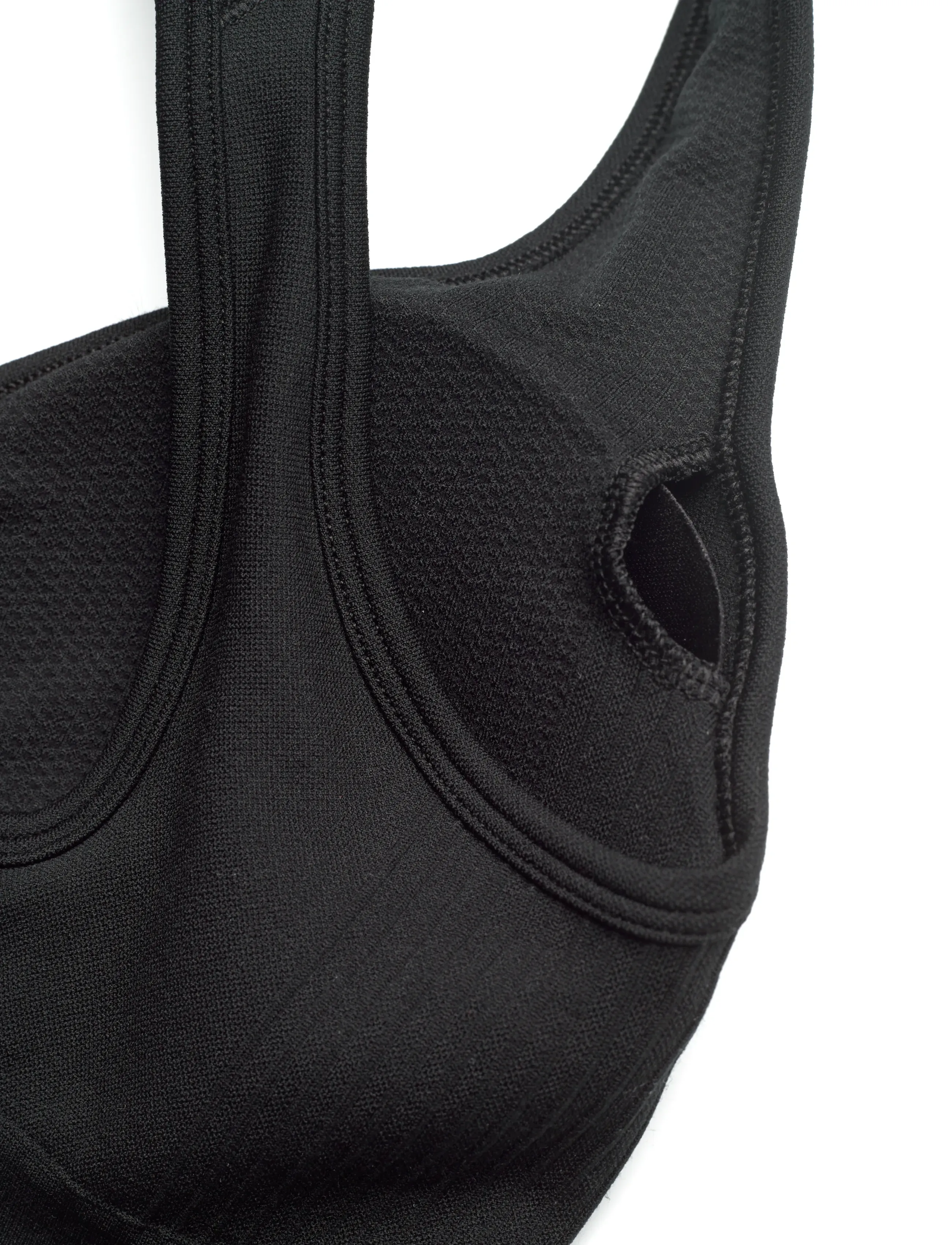 Hummel - hmlHIIT SEAMLESS V SHAPE PADDED BRA - sport - black - 2