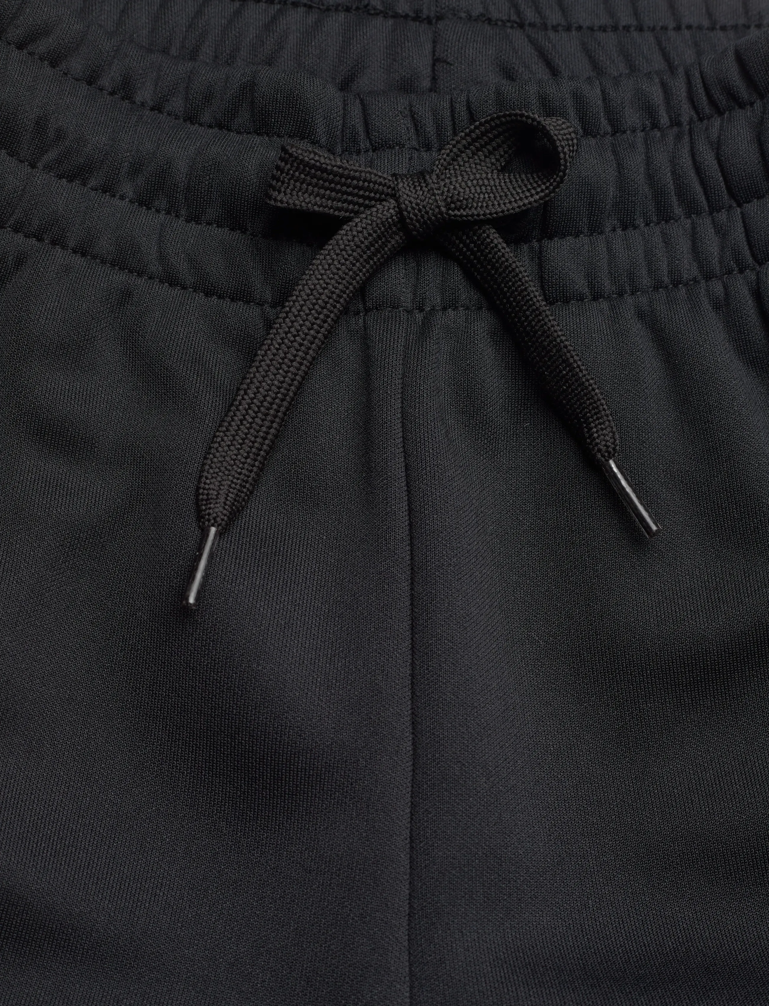 Hummel - hmlJR CHEVRON SHORTS - lühikesed dressipüksid - black - 5