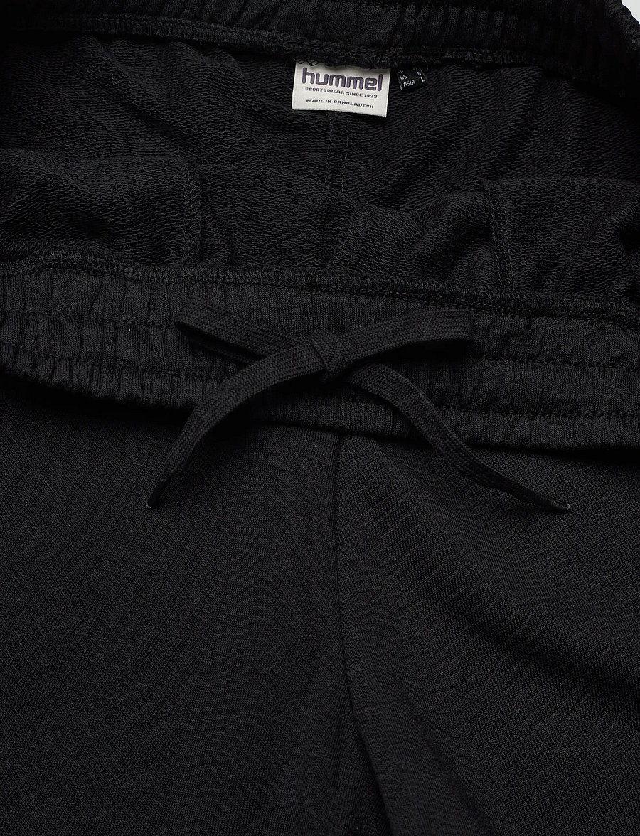 Hummel - hmlOVERSIZED WILLY SHORTS - bottoms - black - 4