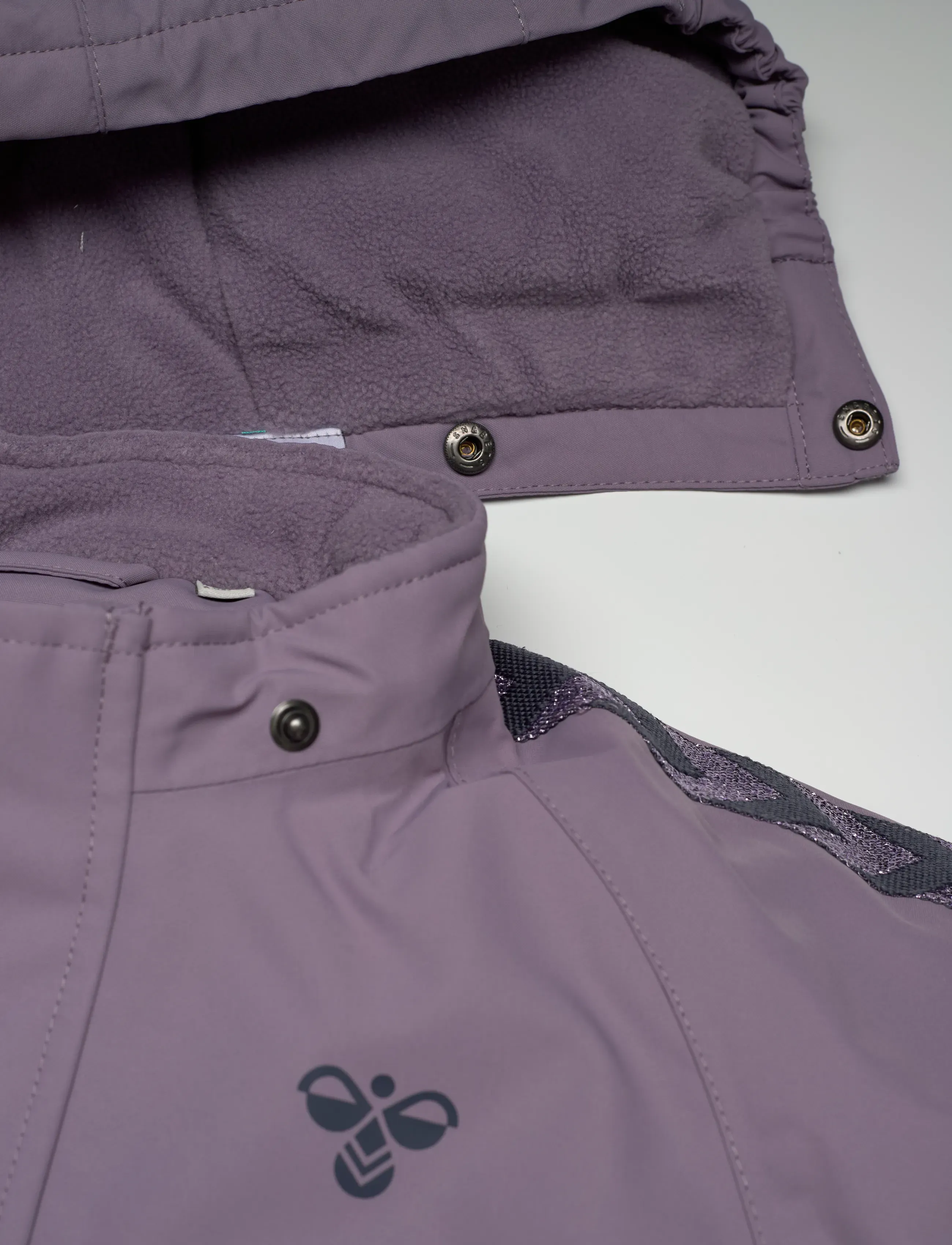 Hummel - hmlMINI CHEVRON JACKET WP 10K - shell jackets - gray ridge - 3