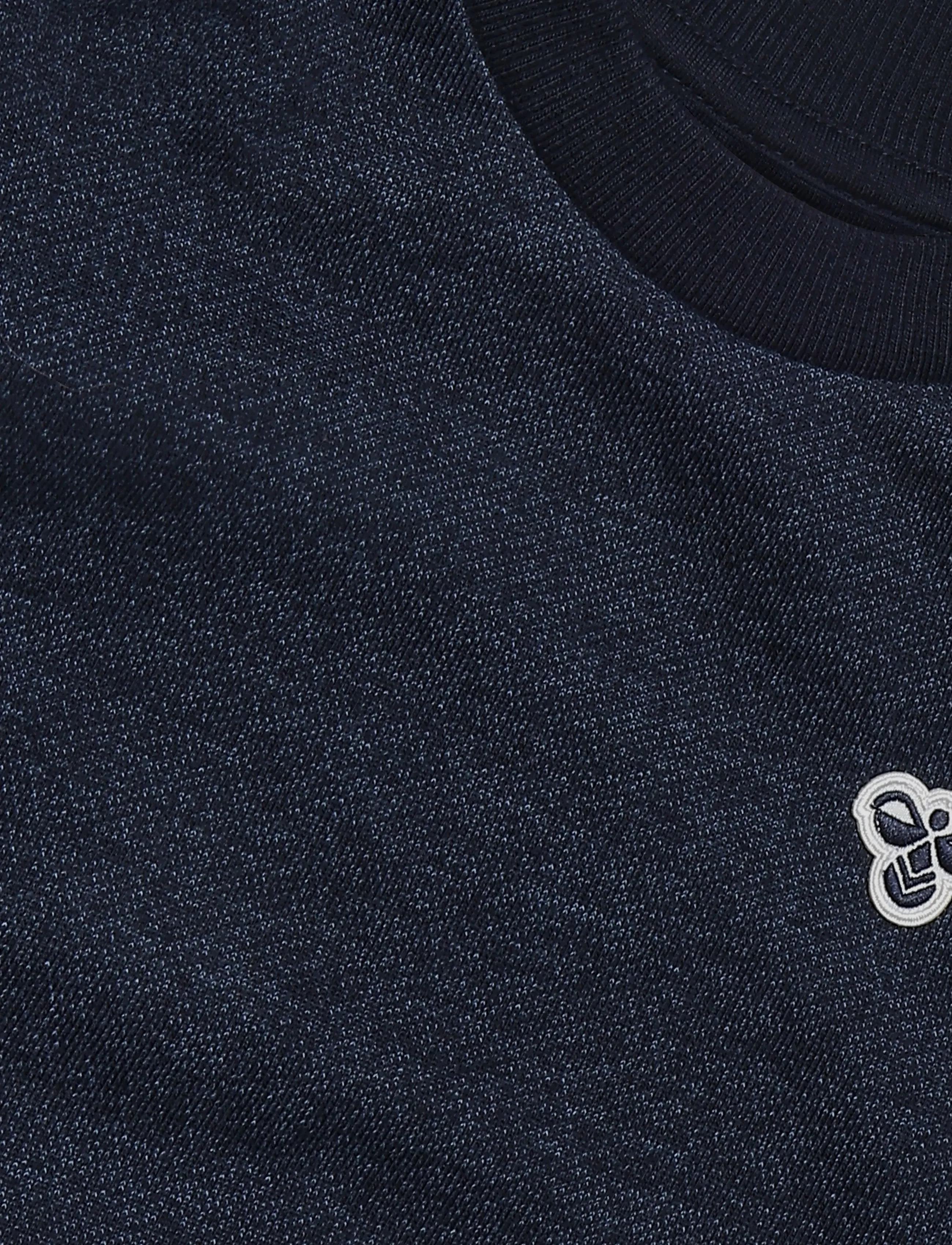 Hummel - hmlMINI LOOSE DNM CREWNECK BEE - sweatshirts - dress blues - 2