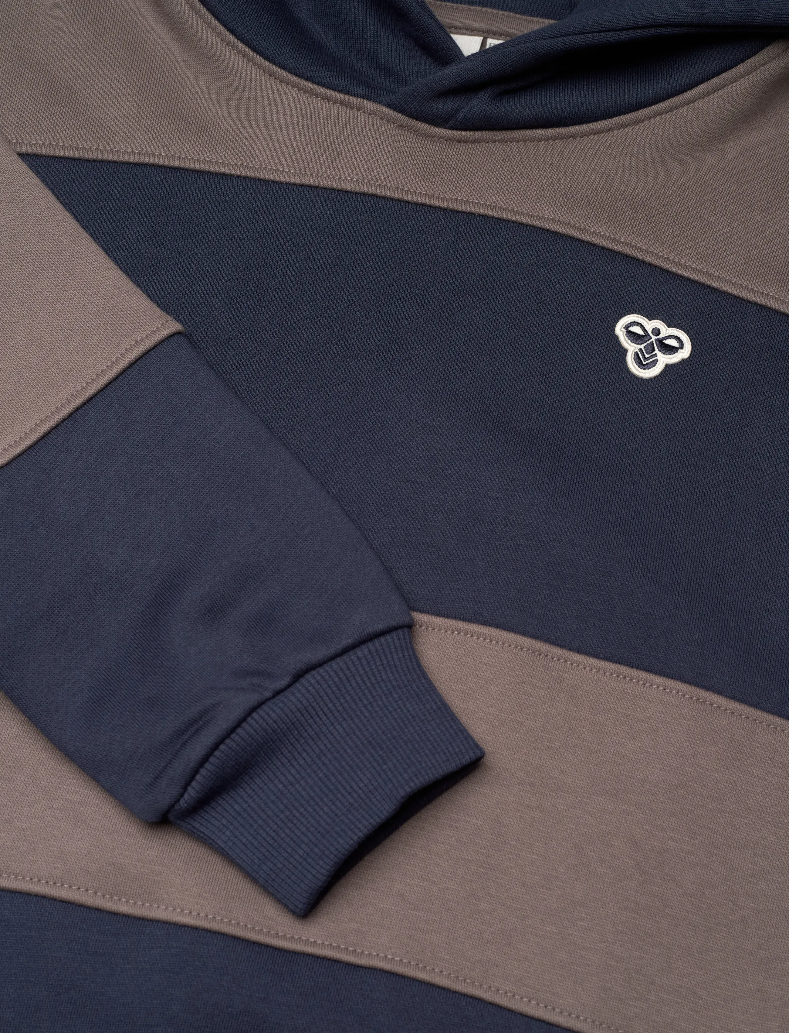 Hummel - hmlJR LOOSE STRIPE HOODIE BEE - hættetrøjer - dress blues - 2