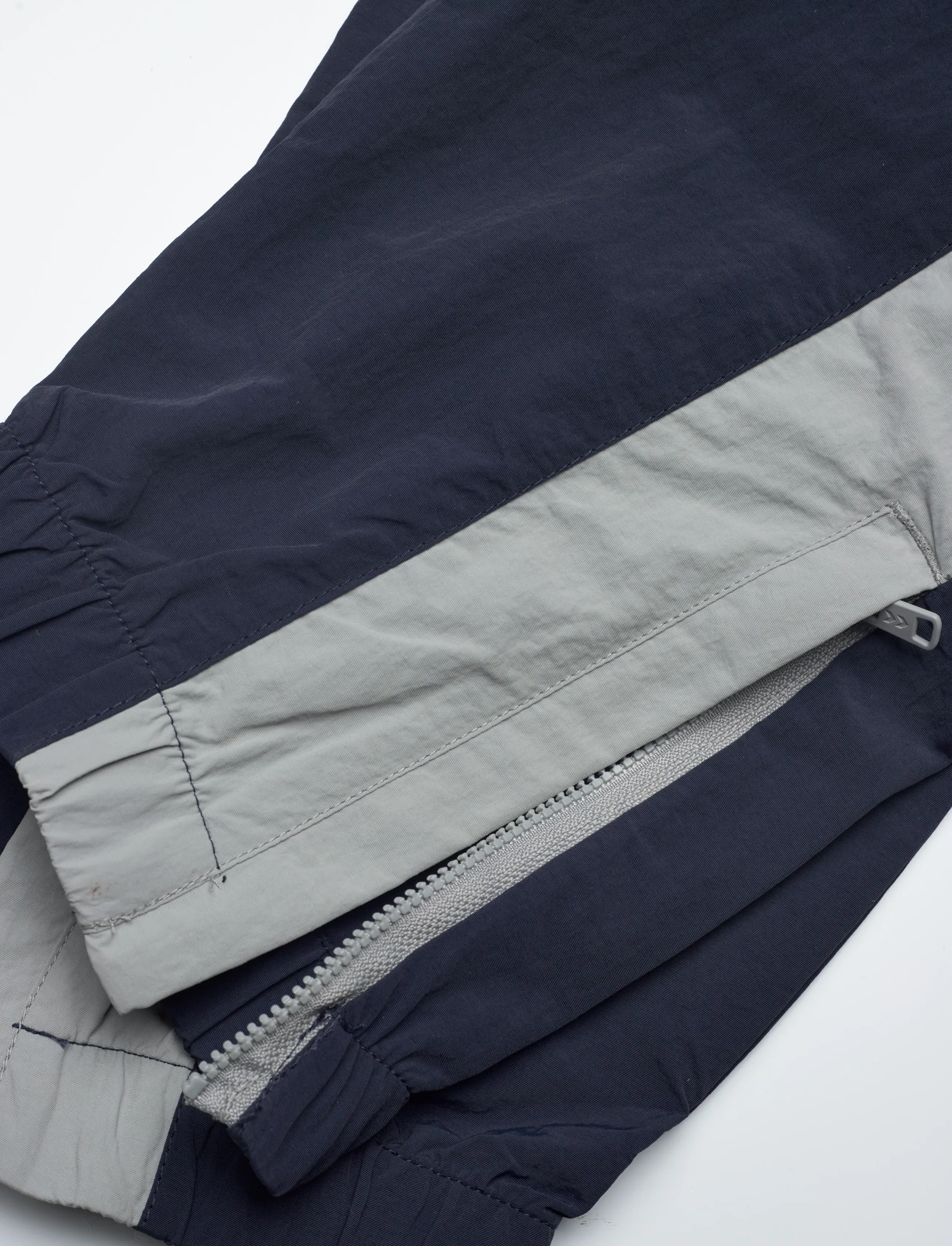 Hummel - hmlWORLD 26 TRACK PANTS - sportsbukser - dark sapphire - 4