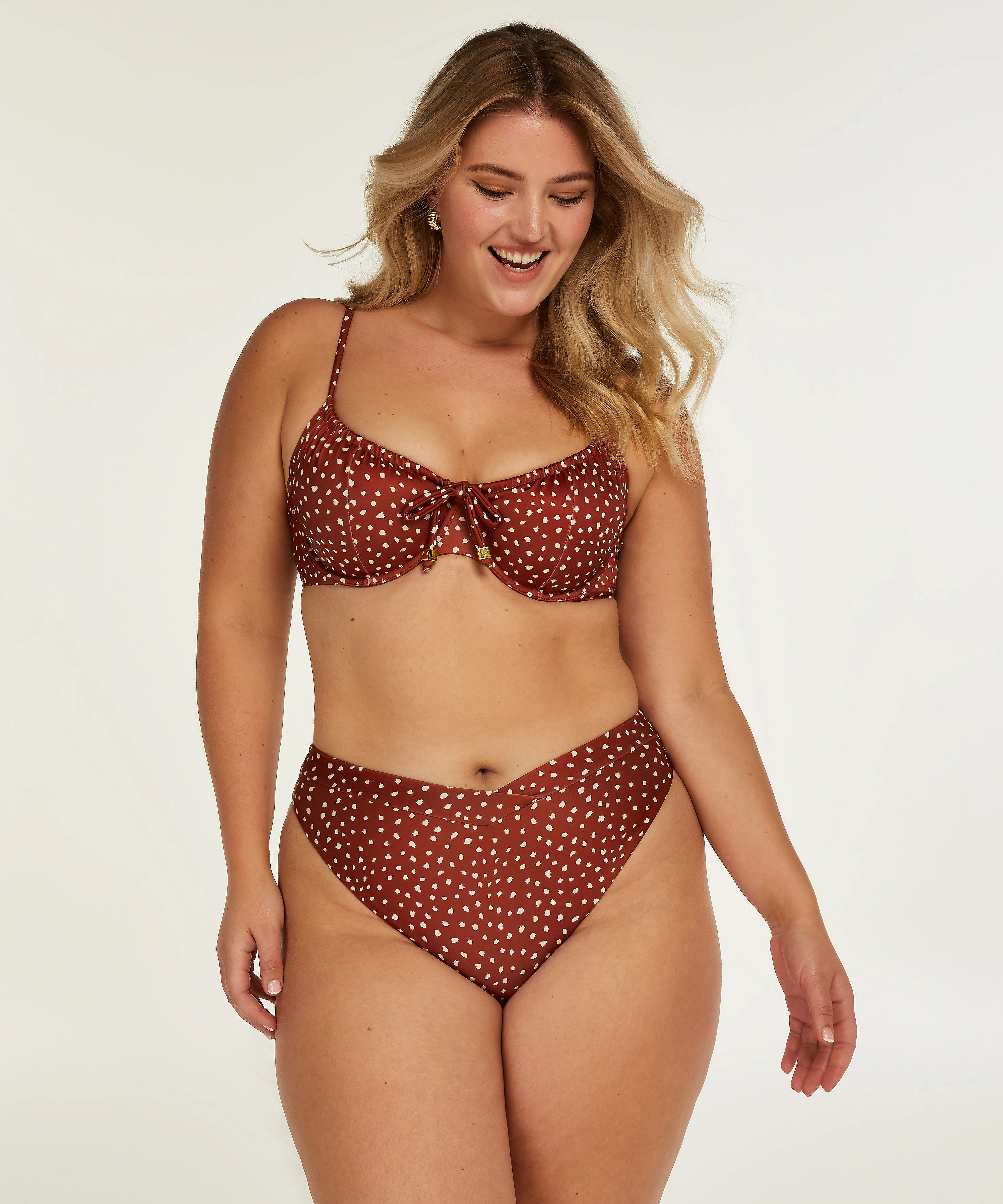 Hunkemöller Ari cheeky high leg hw - Riided - RUST BROWN / multi