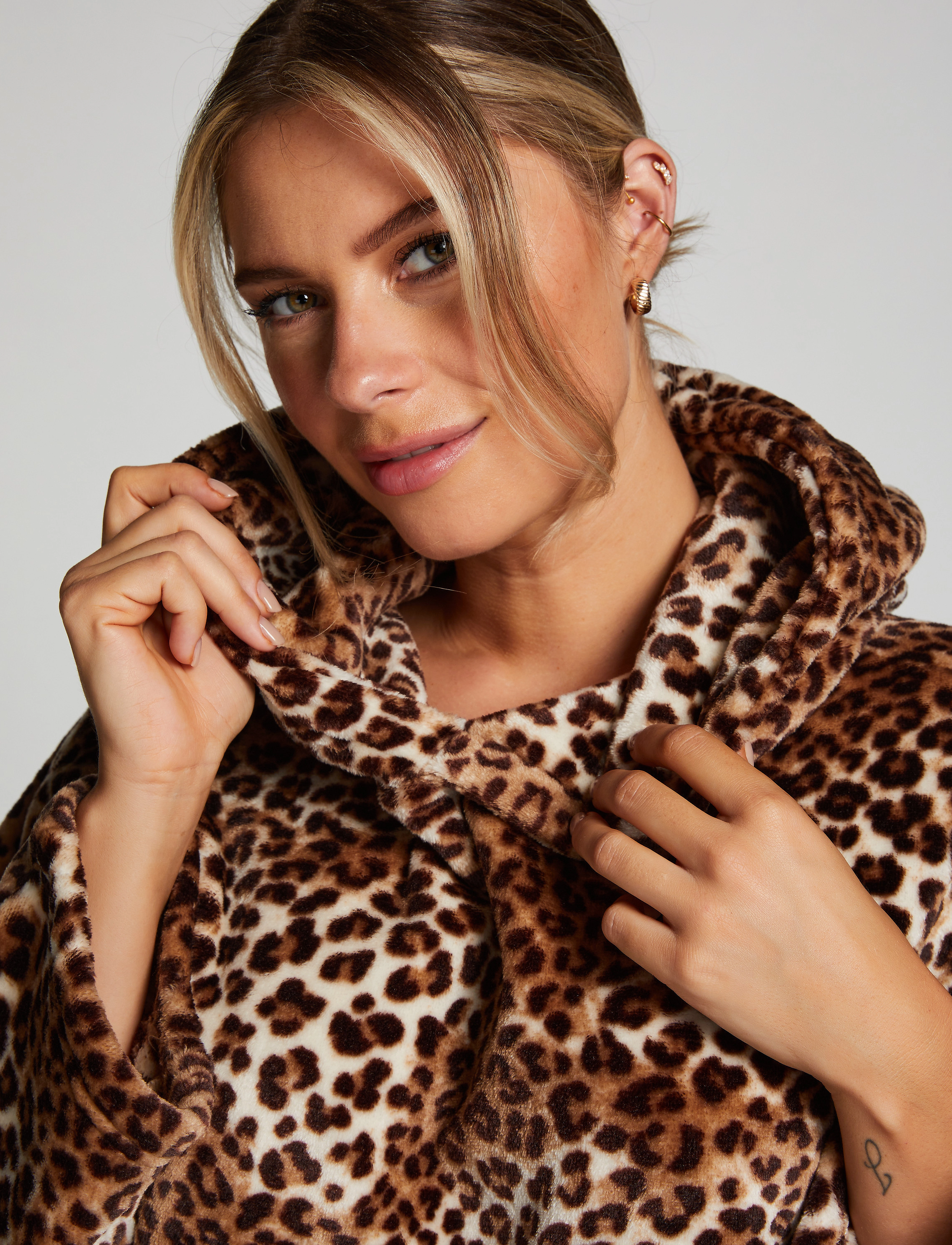 Hunkemöller - Poncho Flannel Fleece Leopard - oatmeal melee - 3