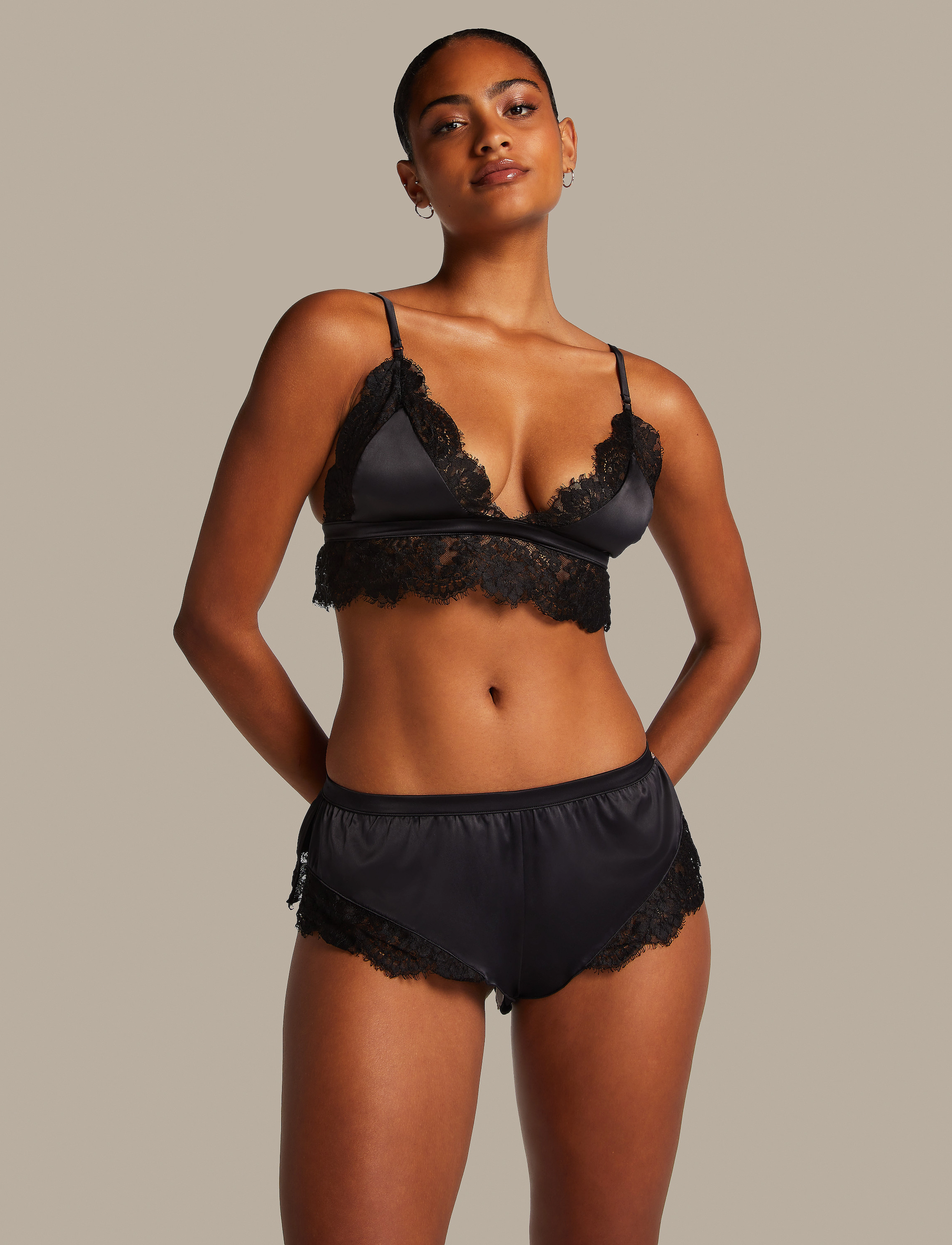 Hunkemöller - Valerie Ll Bralette - caviar - 5