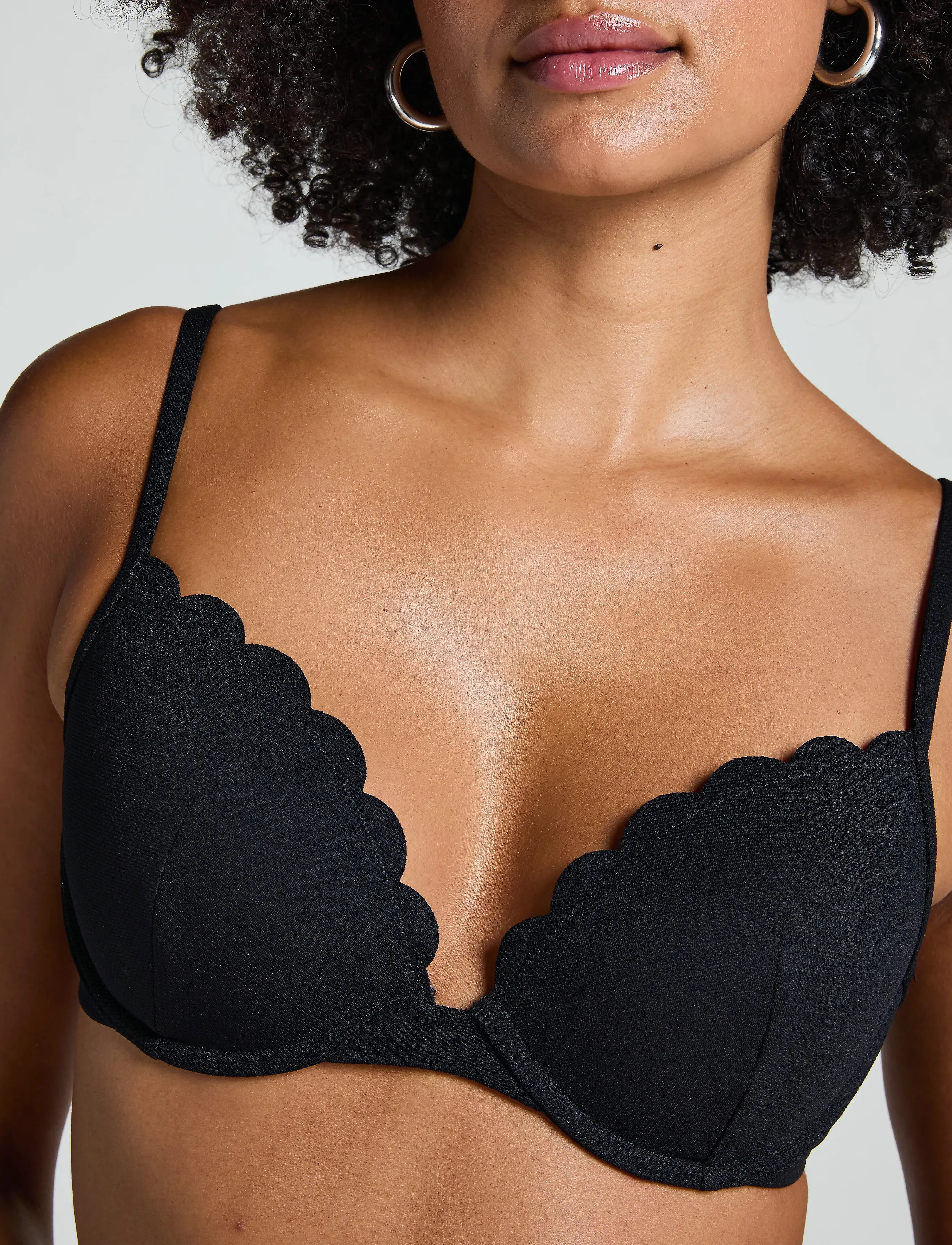 Hunkemöller - SCALLOP PP - bikinitoppar med bygel - caviar - 3