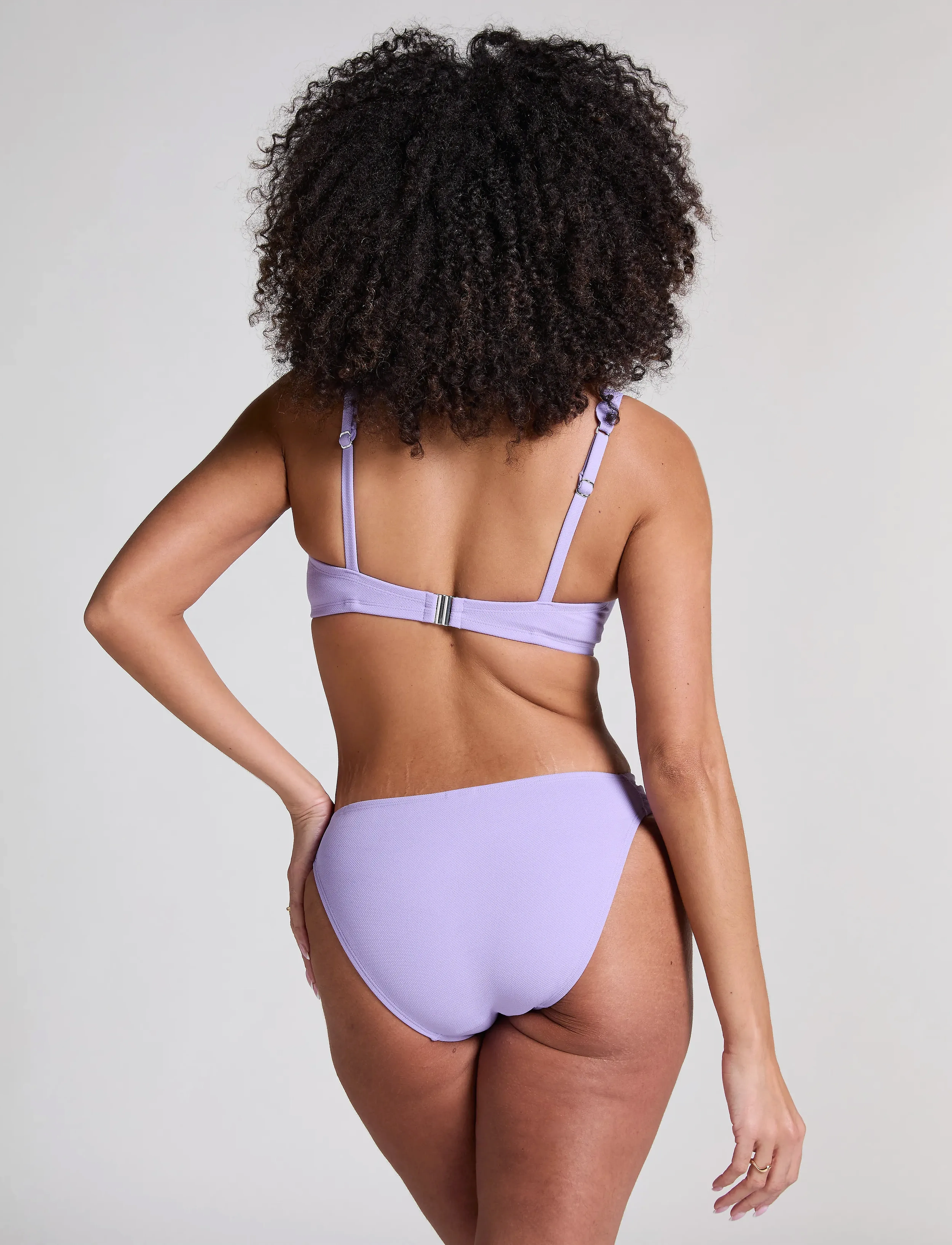 Hunkemöller - SCALLOP UP - bikinitoppe med bøjle - hkm purple - 5