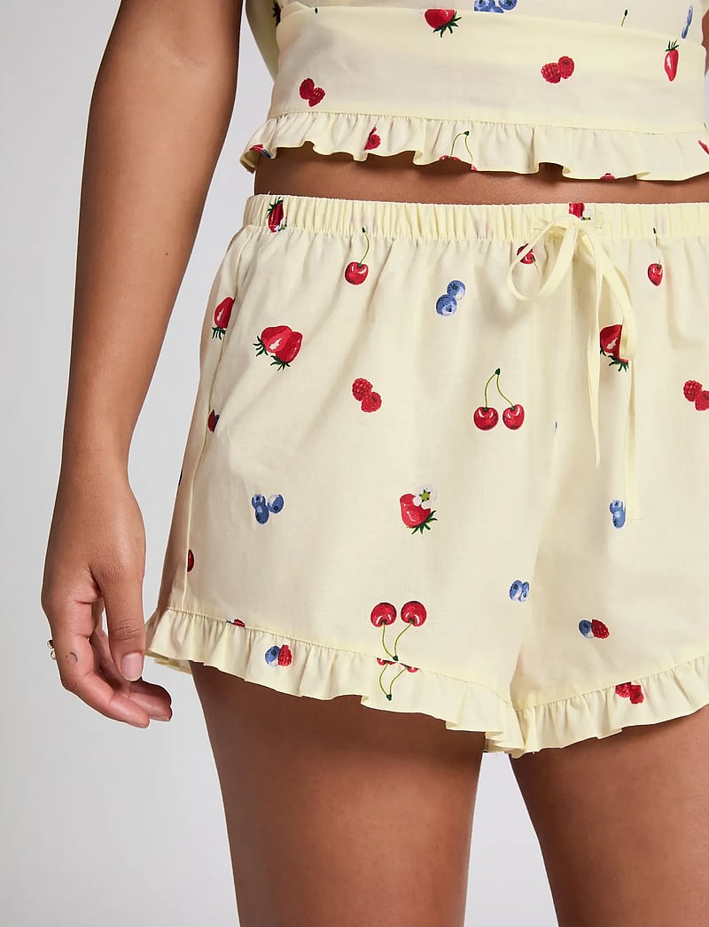 Hunkemöller - SHORT WOVEN RUFFLE FRUIT - casual shorts - hkm yellow - 3
