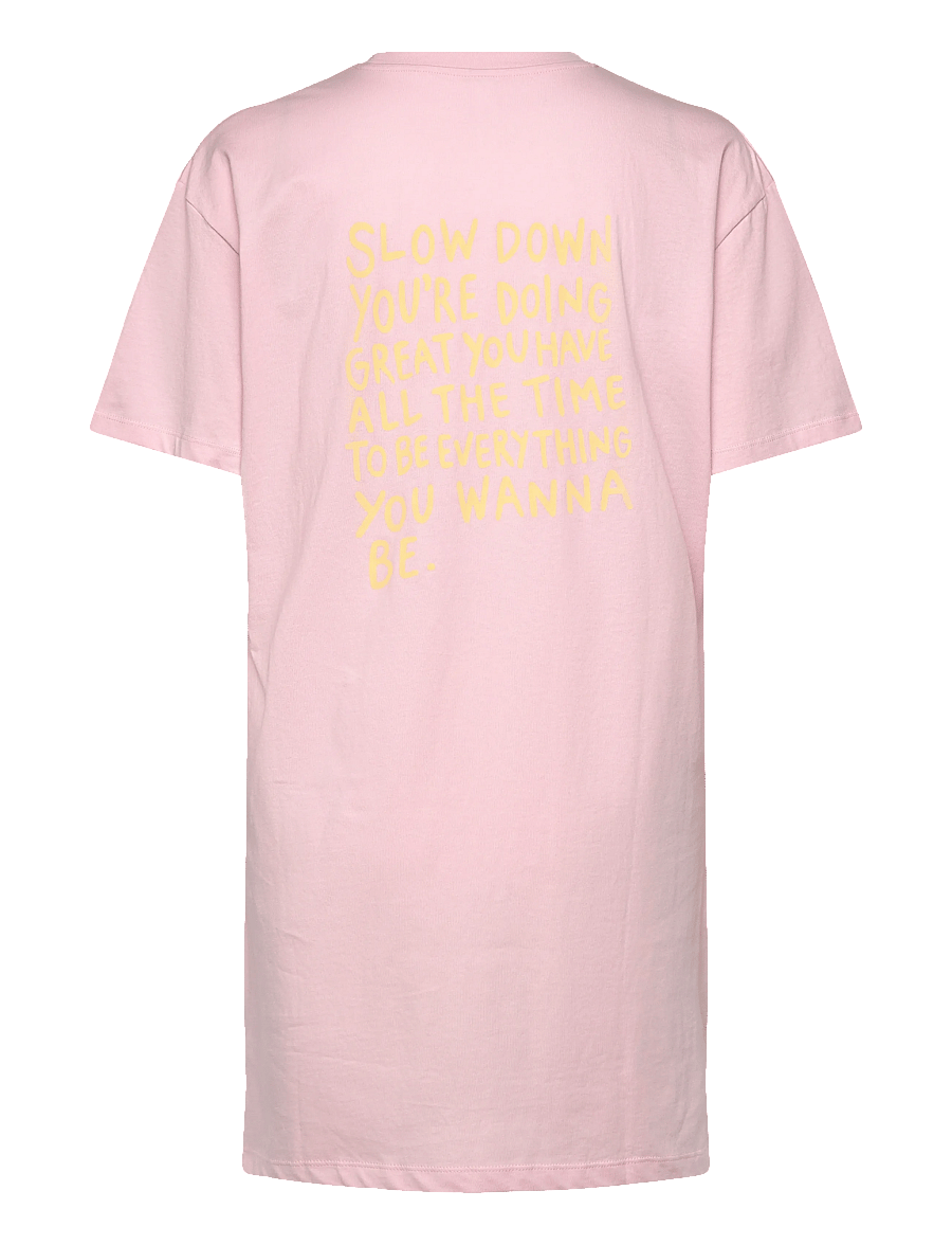 Hunkemöller - NIGHTIE R-NECK SLOW DOWN - oberteile - peachskin - 1