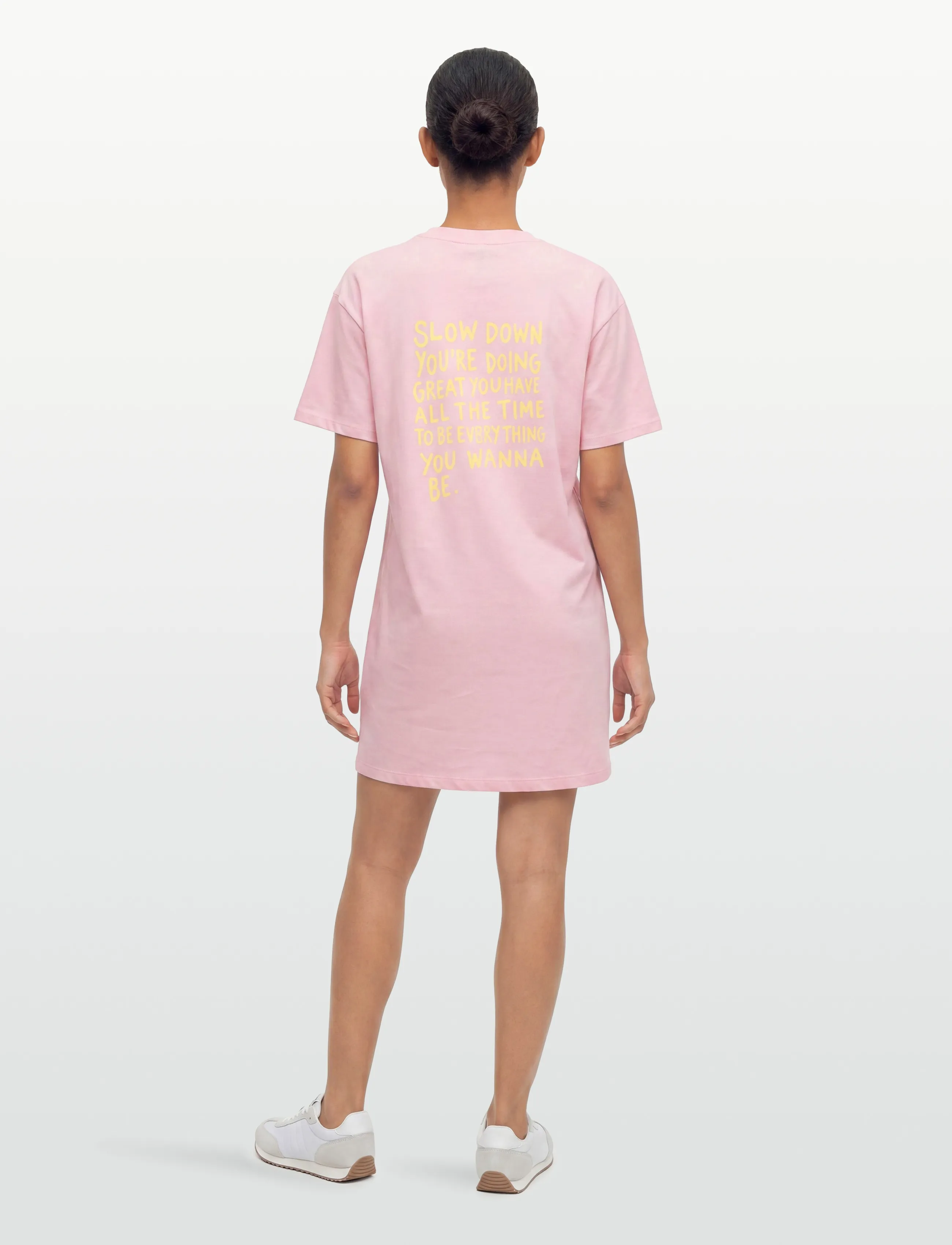 Hunkemöller - NIGHTIE R-NECK SLOW DOWN - laveste priser - peachskin - 4